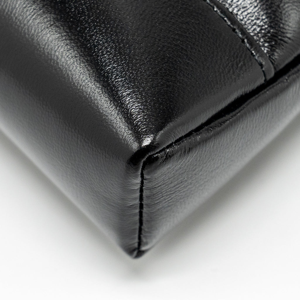 CHANEL MINI 31 CLUTCH WITH CHAIN SHINY LAMBSKIN BLACK LGHW (MICROCHIP)