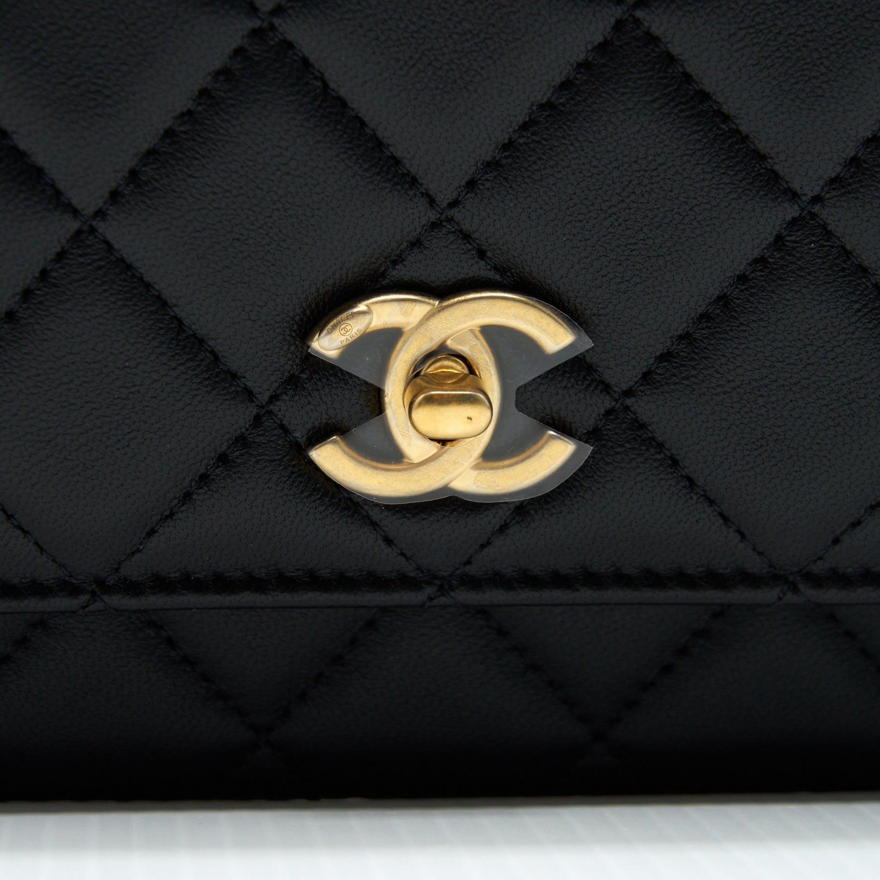 CHANEL PEARL CRUSH WALLET ON CHAIN LAMBSKIN BLACK GHW