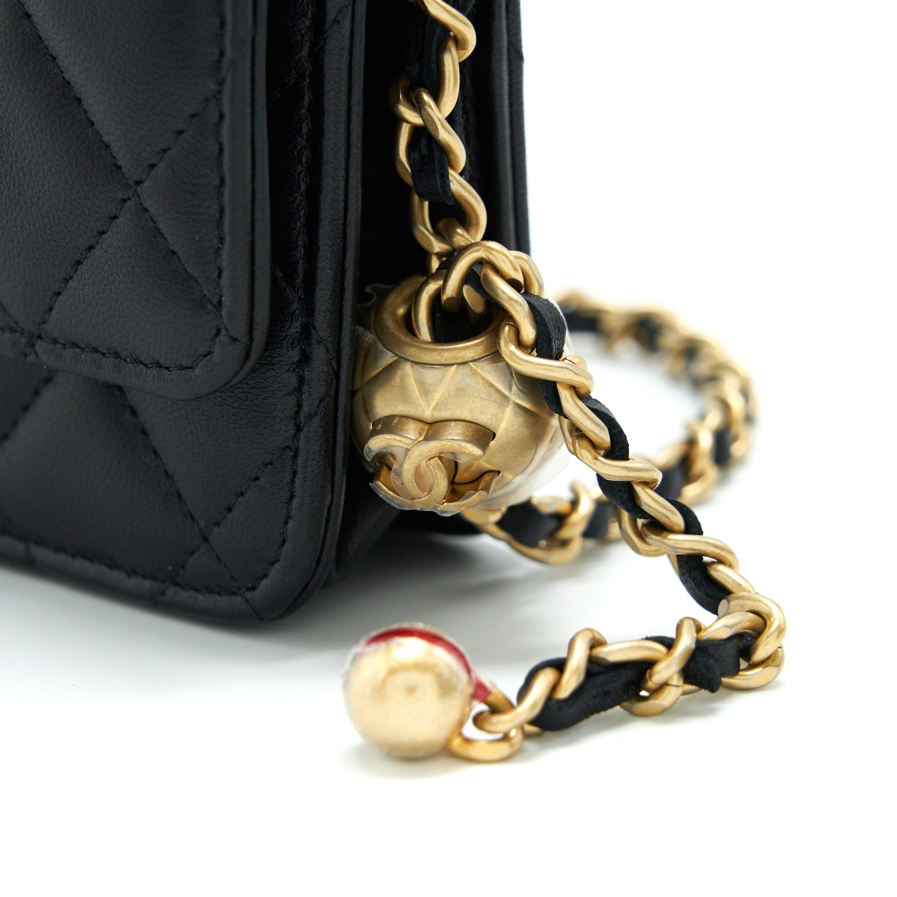 CHANEL PEARL CRUSH WALLET ON CHAIN LAMBSKIN BLACK GHW