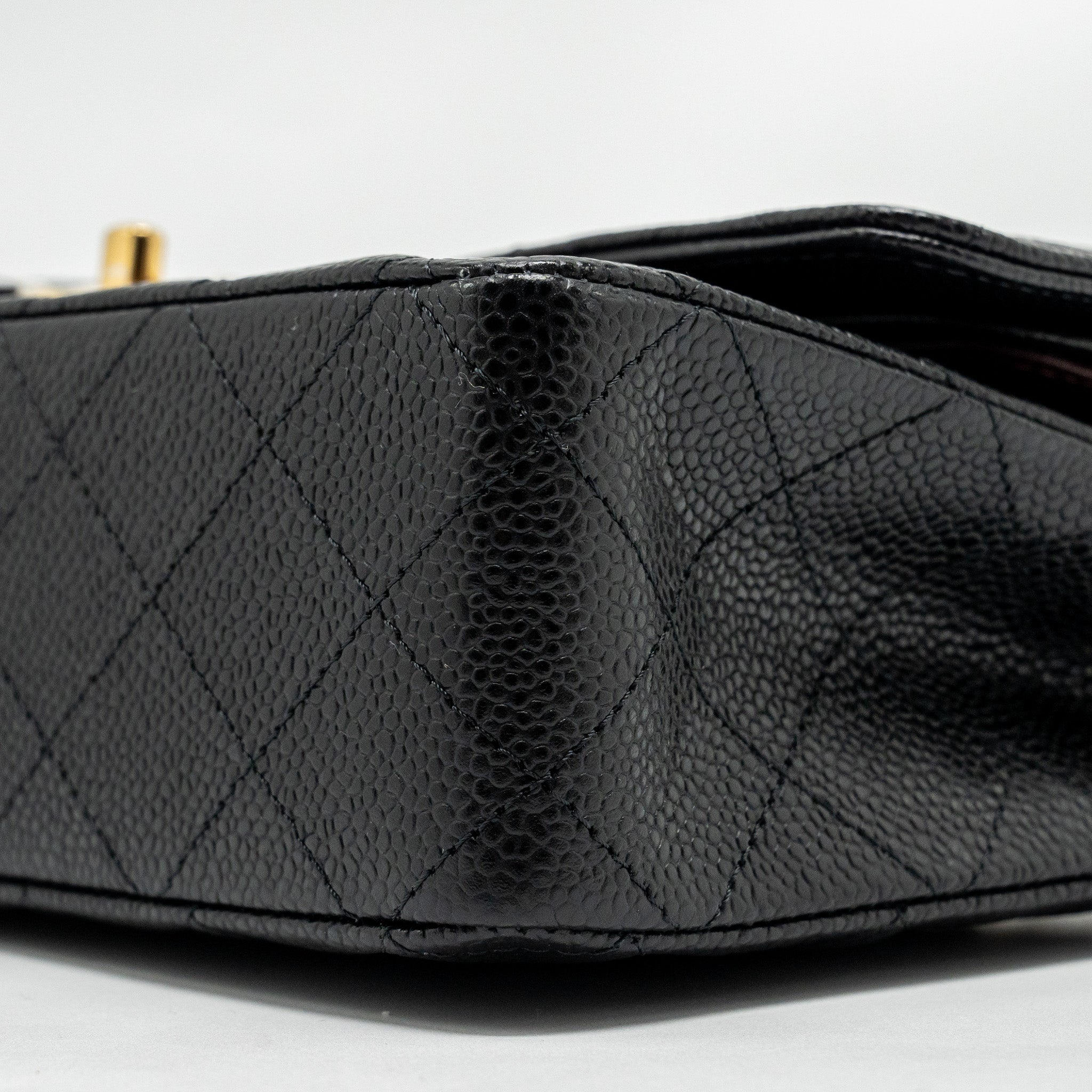 CHANEL MEDIUM CLASSIC DOUBLE FLAP BAG CAVIAR BLACK GHW (MICROCHIP)