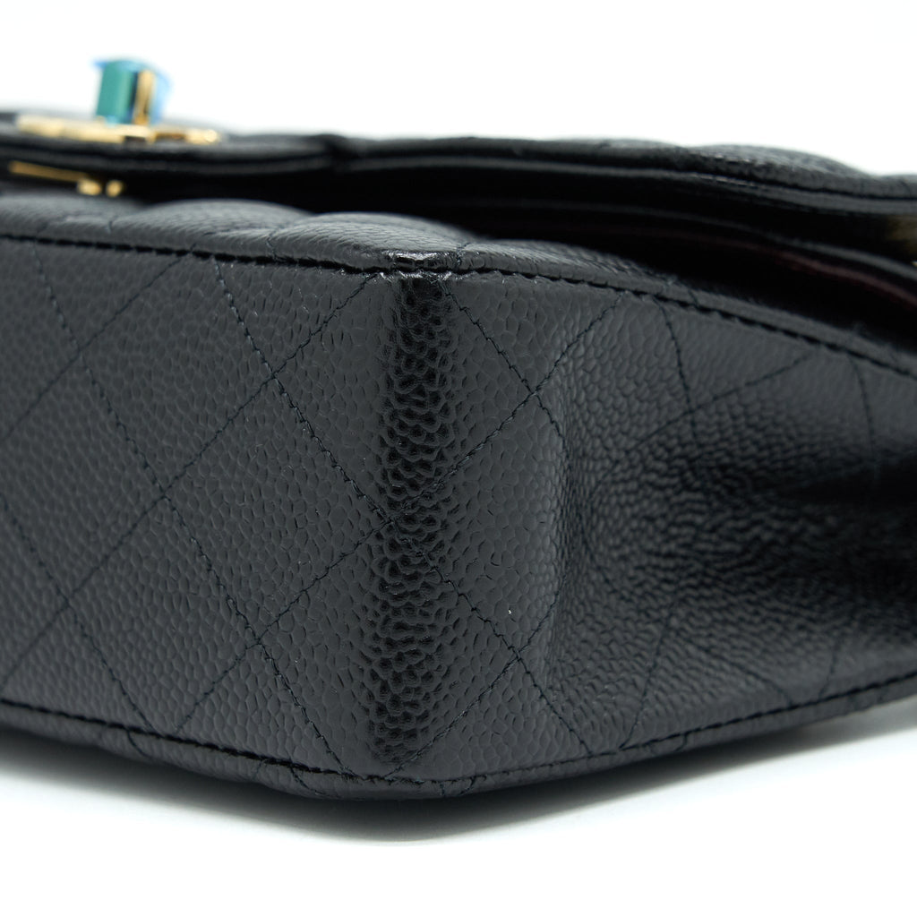 CHANEL SMALL CLASSIC DOUBLE FLAP CAVIAR BLACK GHW (MICROCHIP)