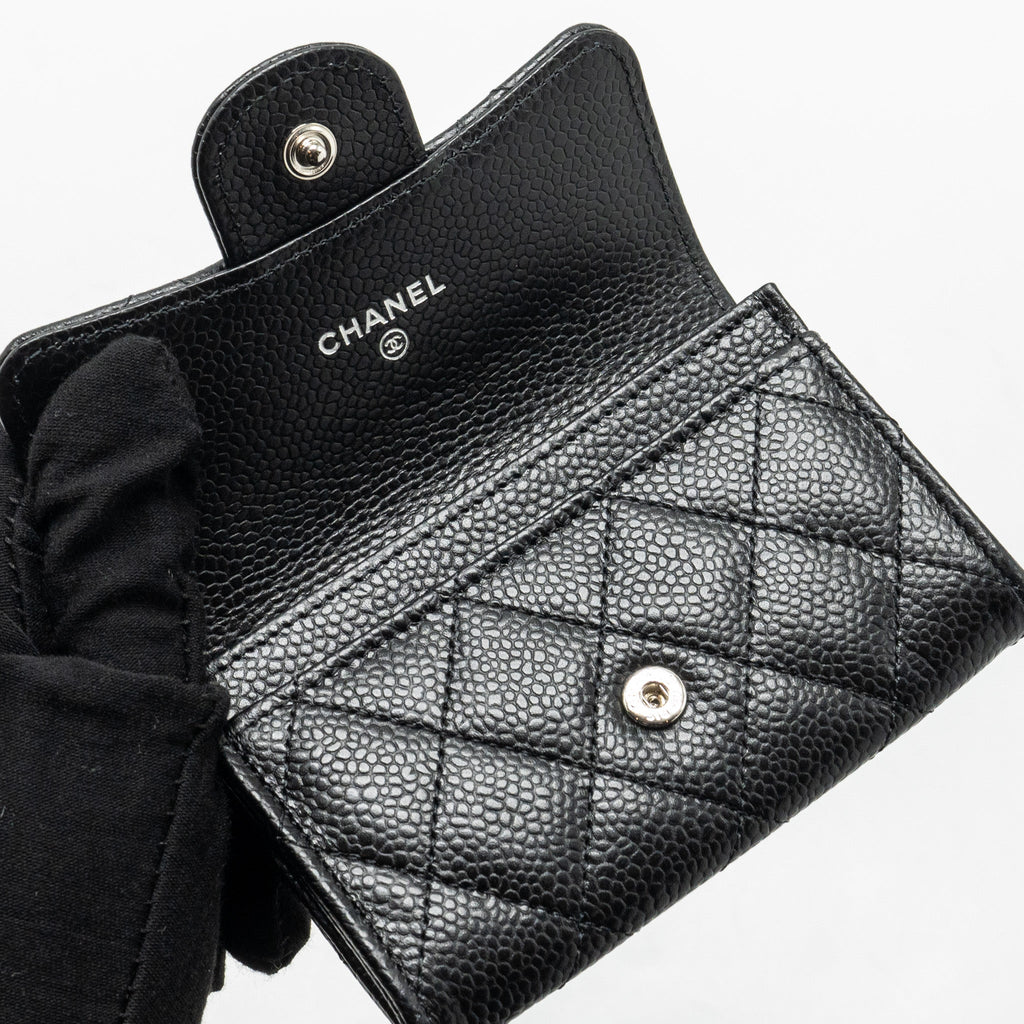 CHANEL CLASSIC FLAP CARD HOLDER CAVIAR BLACK SHW (MICROCHIP)