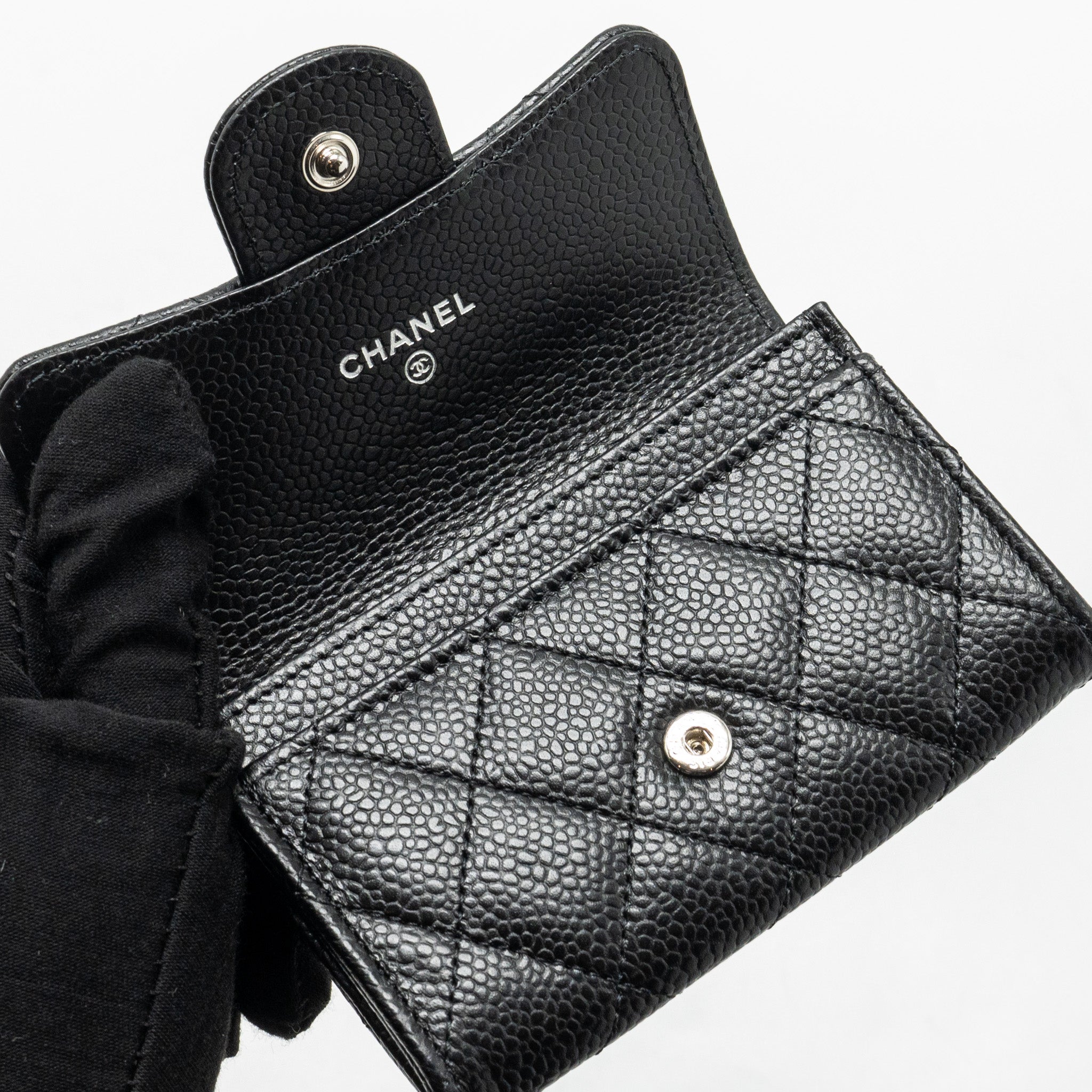 CHANEL CLASSIC FLAP CARD HOLDER CAVIAR BLACK SHW (MICROCHIP)
