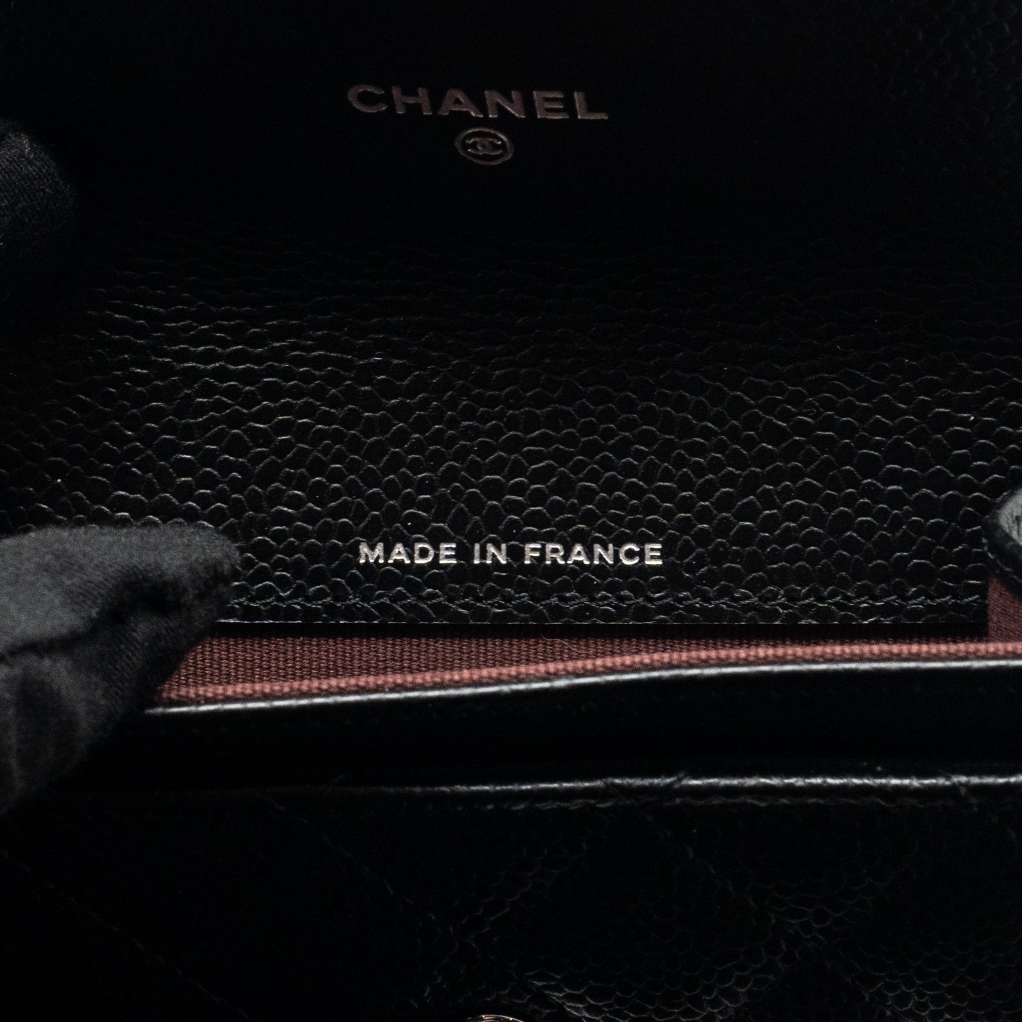 CHANEL CLASSIC FLAP CARD HOLDER CAVIAR BLACK SHW (MICROCHIP)