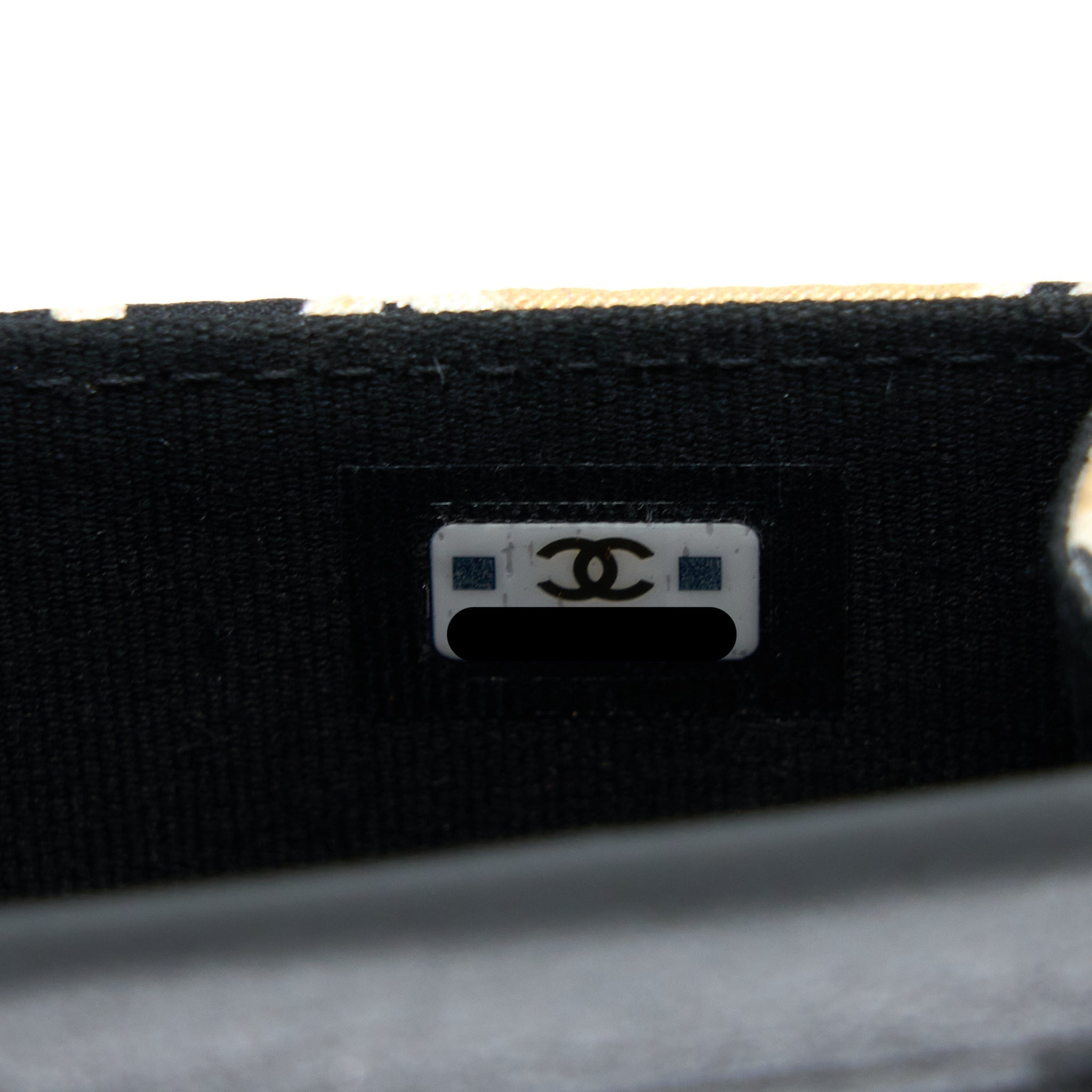 CHANEL MINI CLUTCH WITH CHAINS FABRIC MULTICOLOUR LGHW (MICROCHIP)