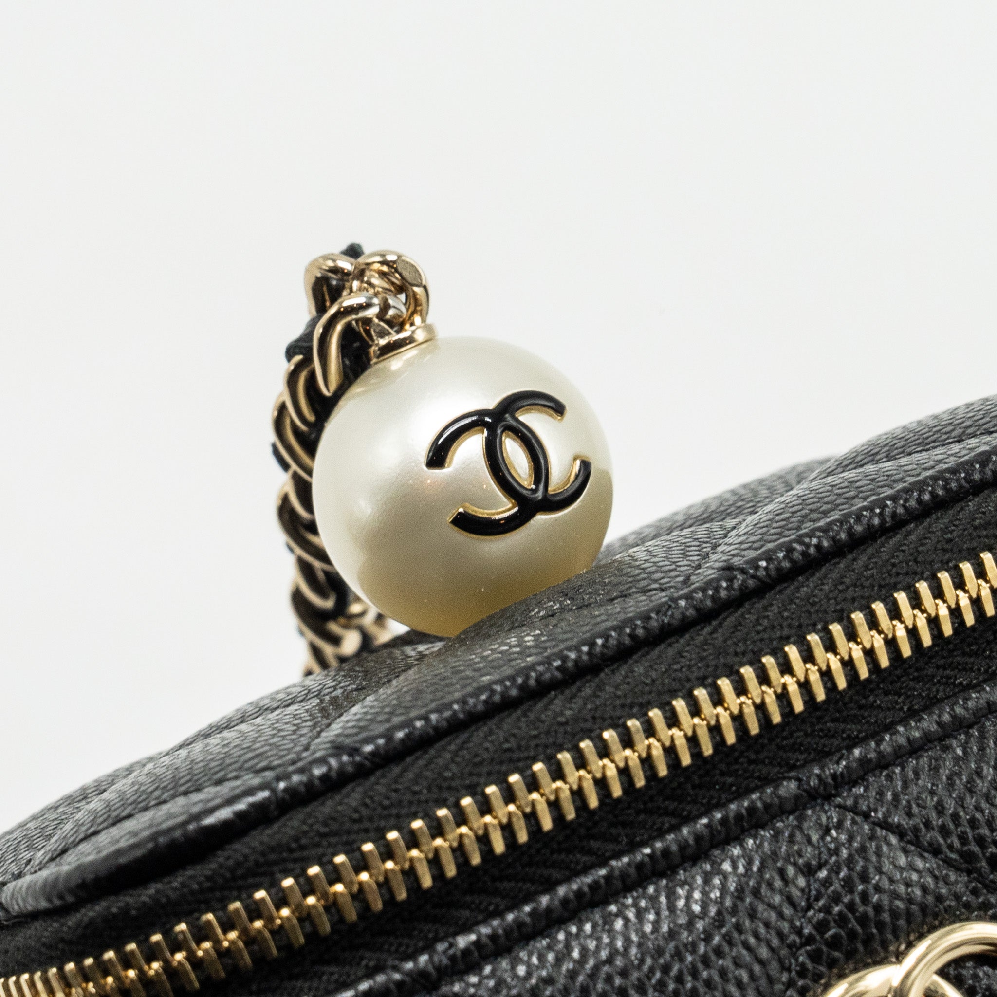 CHANEL SMALL VANITY CLUTCH WITH CHAIN CC PEARL CAVIAR BLACK LGHW
