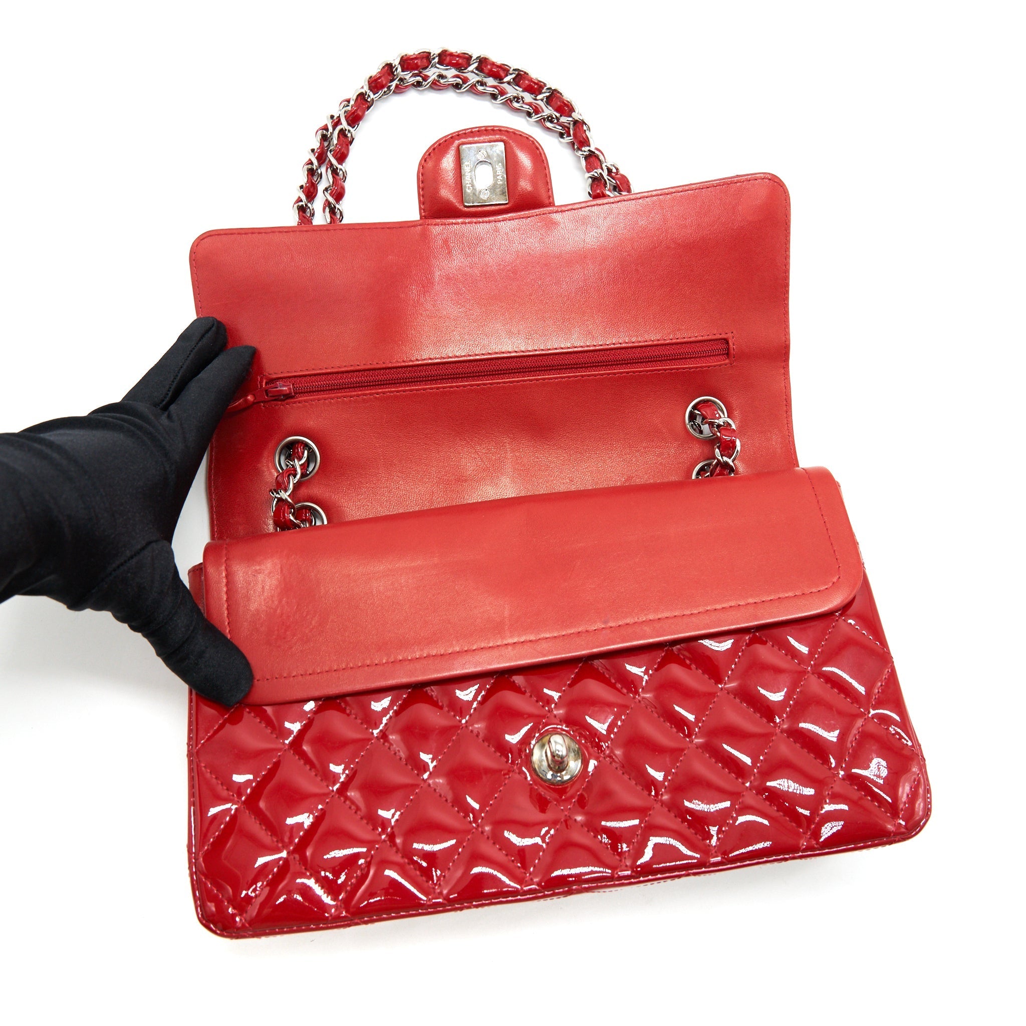 CHANEL MEDIUM CLASSIC DOUBLE FLAP BAG PATENT LEATHER RED SHW