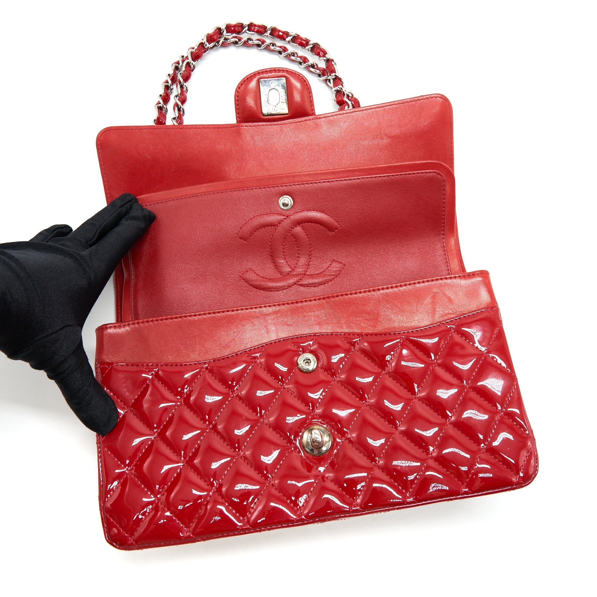 CHANEL MEDIUM CLASSIC DOUBLE FLAP BAG PATENT LEATHER RED SHW