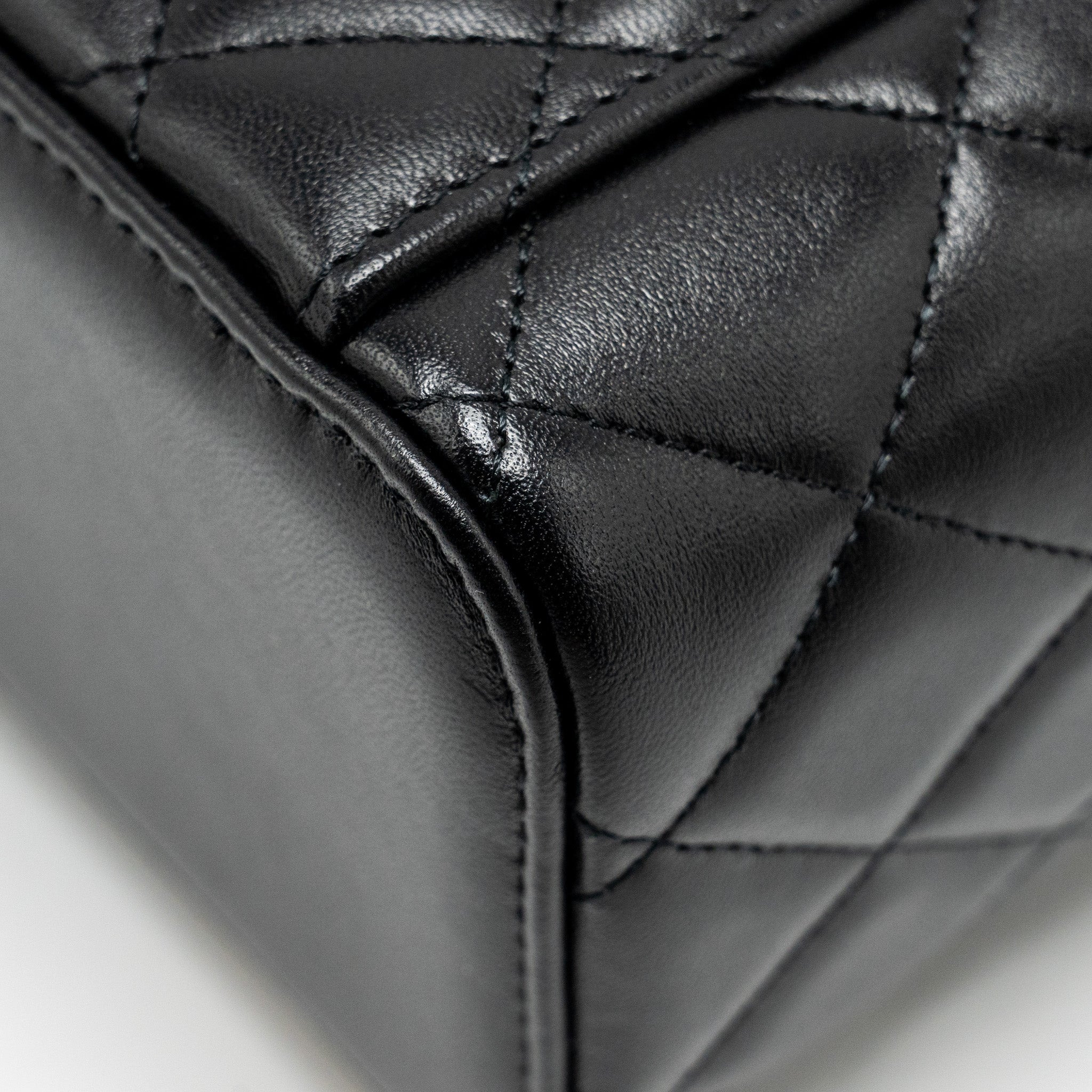 CHANEL TOP HANDLE LONG VANITY WITH CHAIN LAMBSKIN BLACK GHW