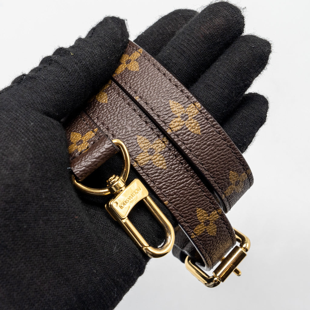 LOUIS VUITTON POCHETTE METIS MONOGRAM CANVAS GHW