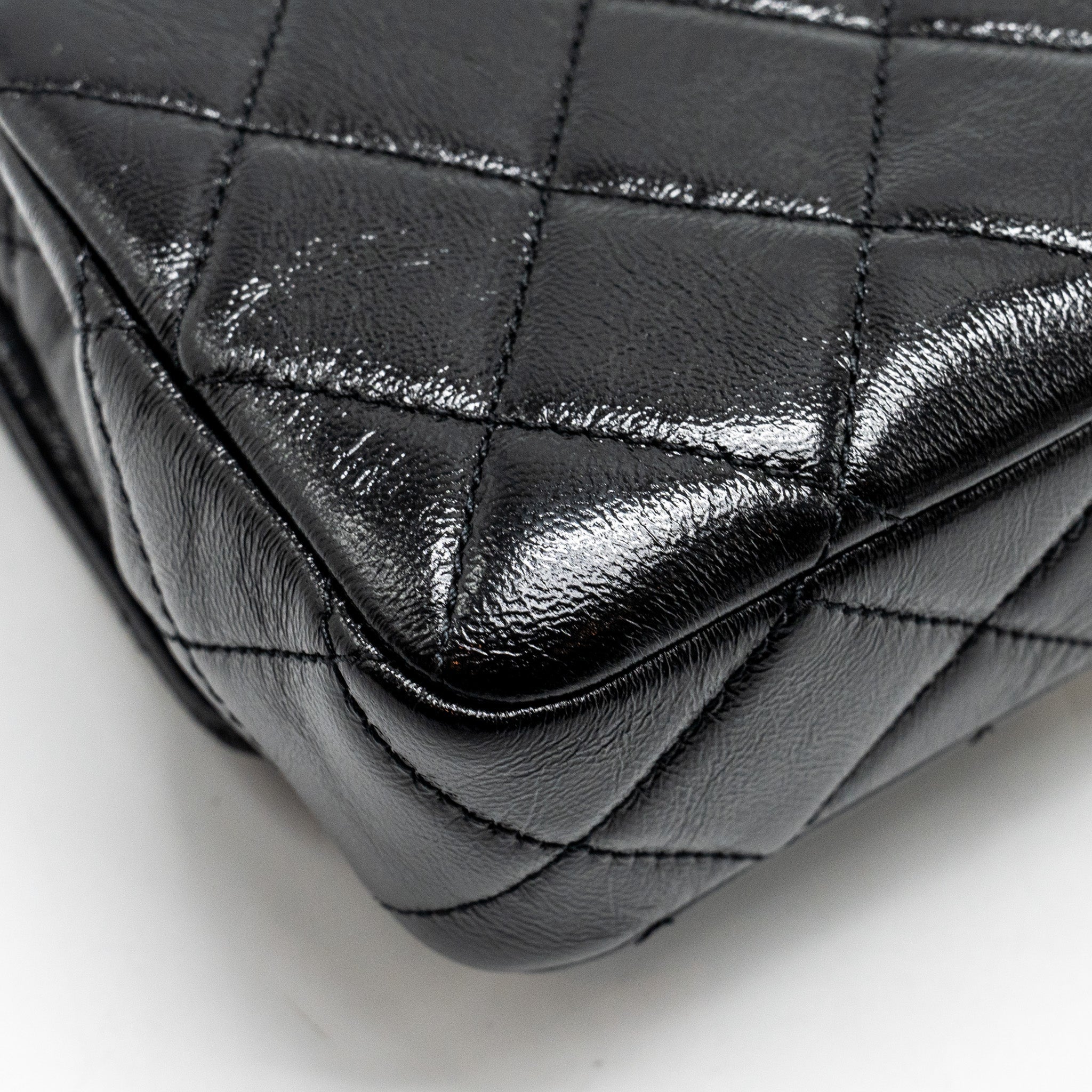 CHANEL 24B GIANT CHAIN FLAP SHOULDER BAG LAMBSKIN BLACK GHW (MICROCHIP)