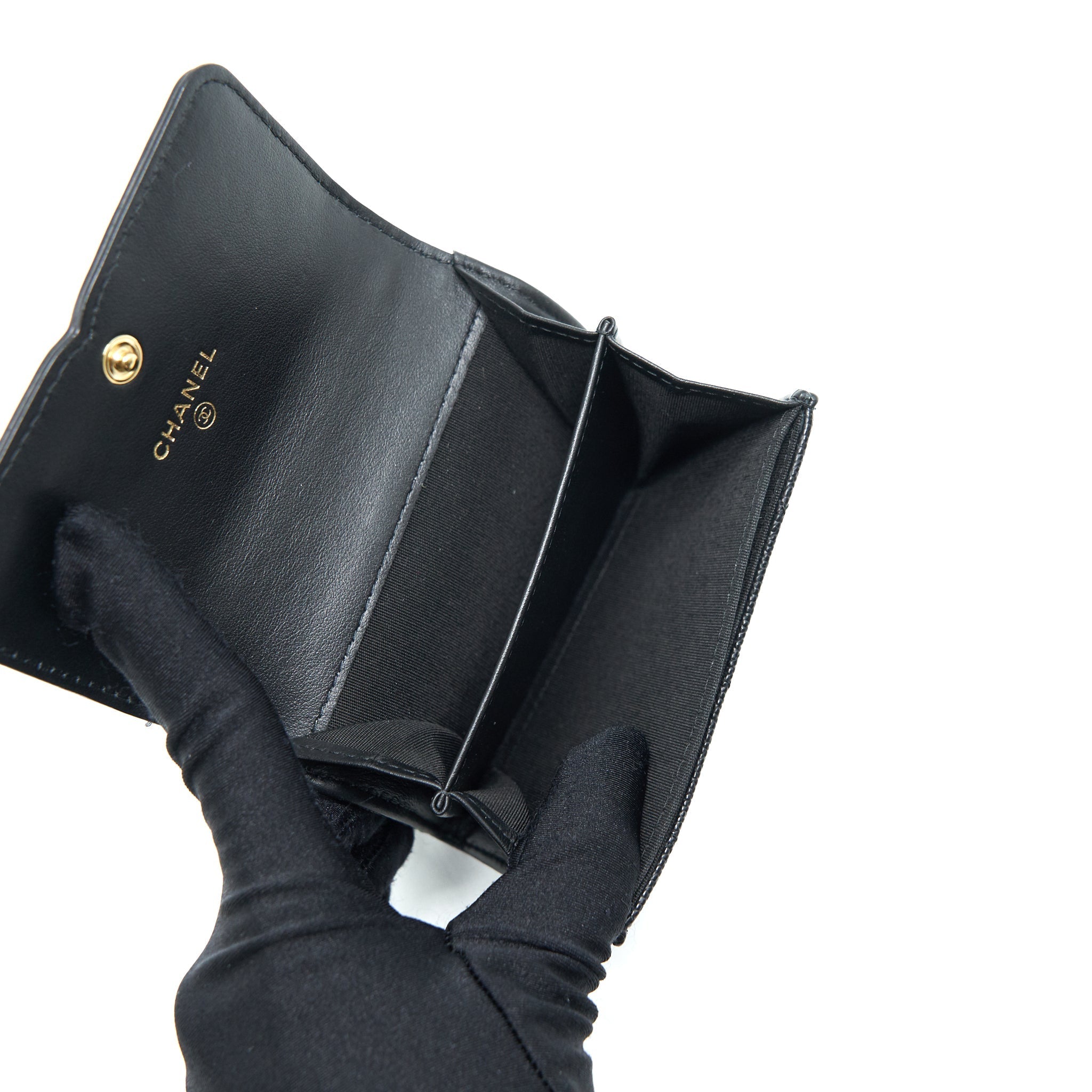 CHANEL FILIGREE FLAP CARD HOLDER CAVIAR BLACK GHW