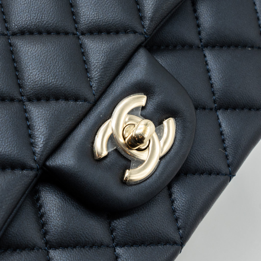 CHANEL 22A TOP HANDLE MINI RECTANGULAR FLAP BAG LAMBSKIN DARK BLUE LGHW(MICROCHIP)