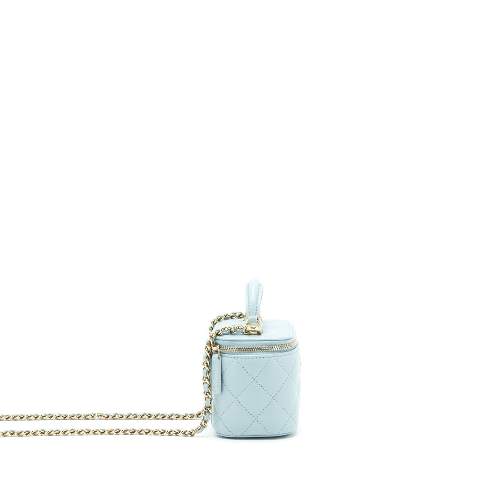 CHANEL 22P TOP HANDLE MINI VANITY WITH CHAIN LAMBSKIN NG752 LIGHT BLUE LGHW