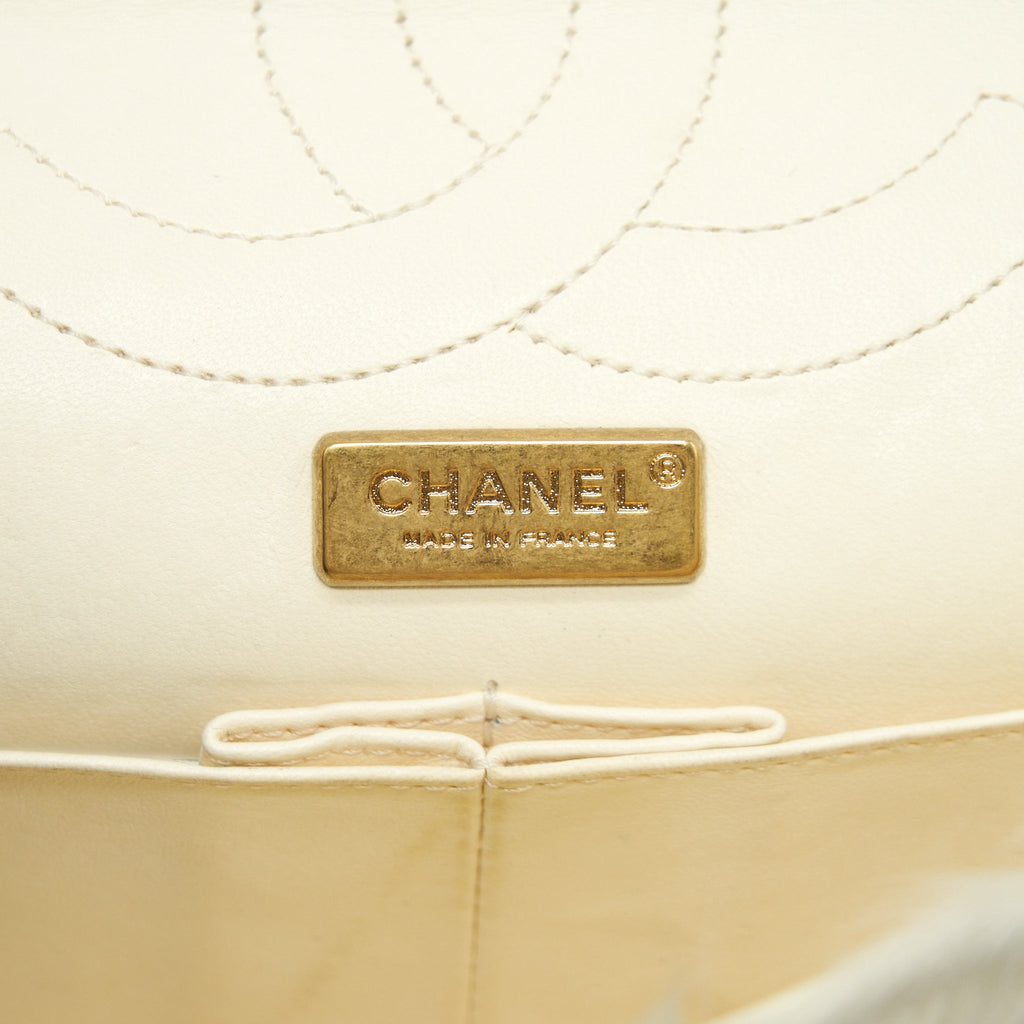 CHANEL 2.55 225 REISSUE DOUBLE FLAP BAG LIMITED EDITION GHW