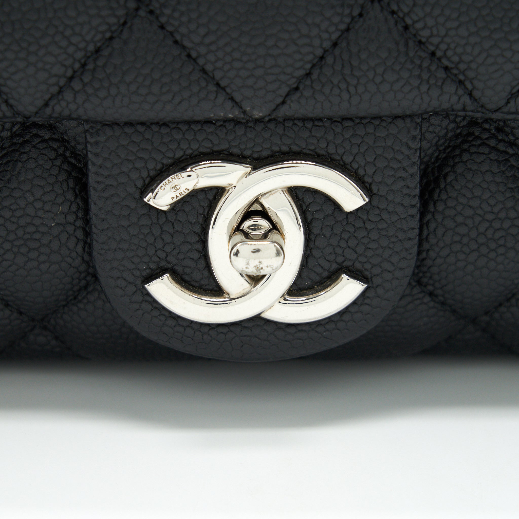 CHANEL FLAP BAG WITH INNER ZIPPER CAVIAR BLACK SHW