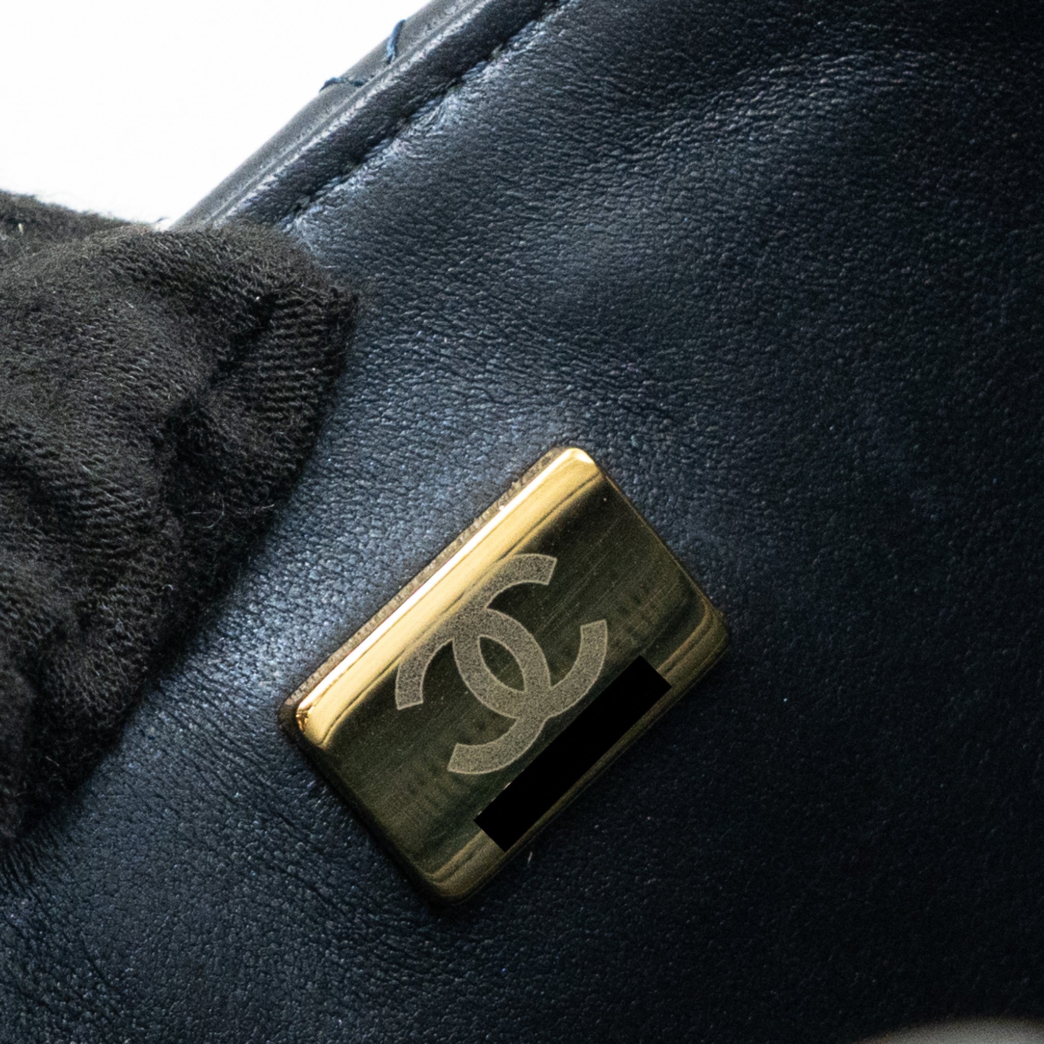 CHANEL 22A TOP HANDLE MINI RECTANGULAR FLAP BAG LAMBSKIN DARK BLUE LGHW(MICROCHIP)