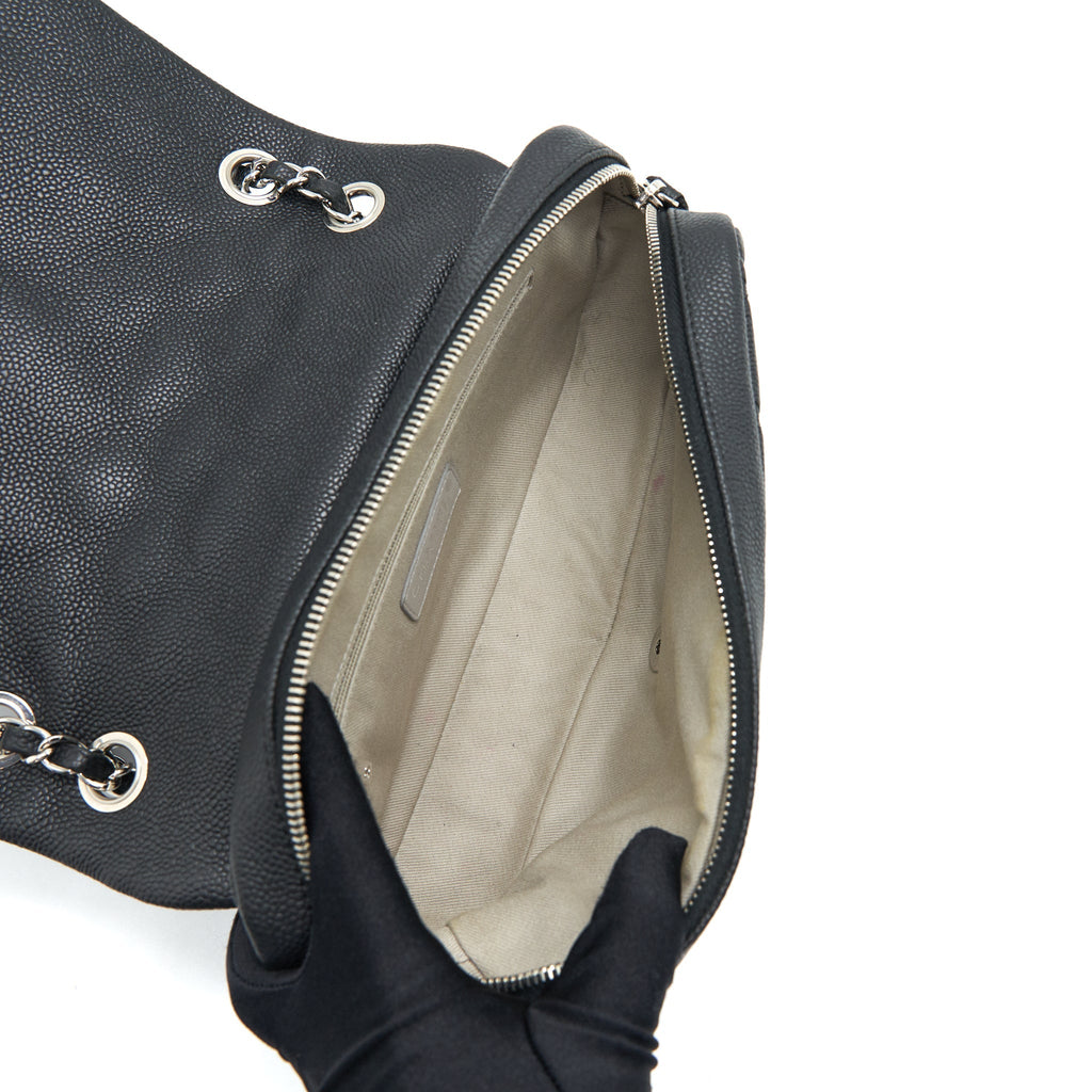 CHANEL FLAP BAG WITH INNER ZIPPER CAVIAR BLACK SHW