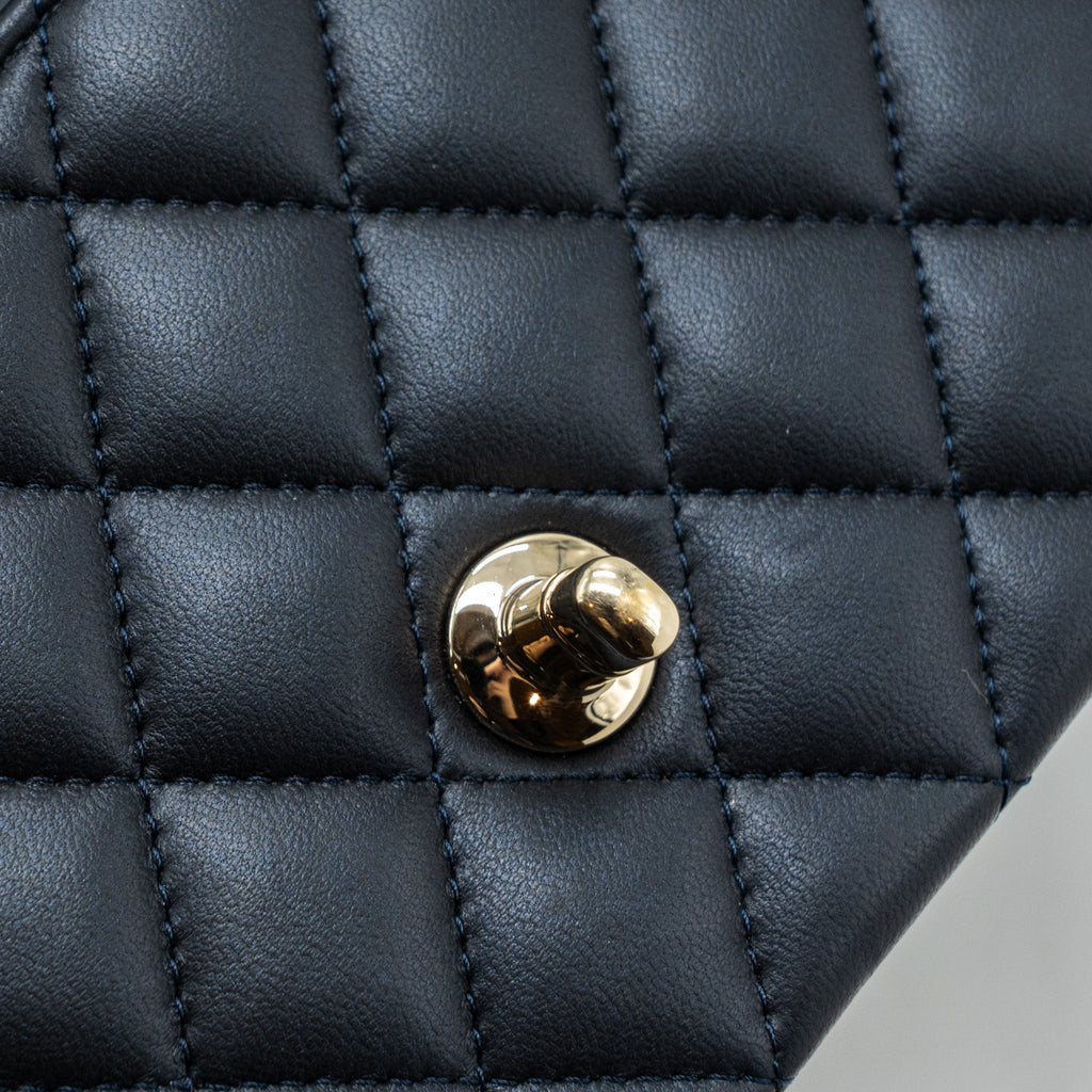CHANEL 22A TOP HANDLE MINI RECTANGULAR FLAP BAG LAMBSKIN DARK BLUE LGHW(MICROCHIP)
