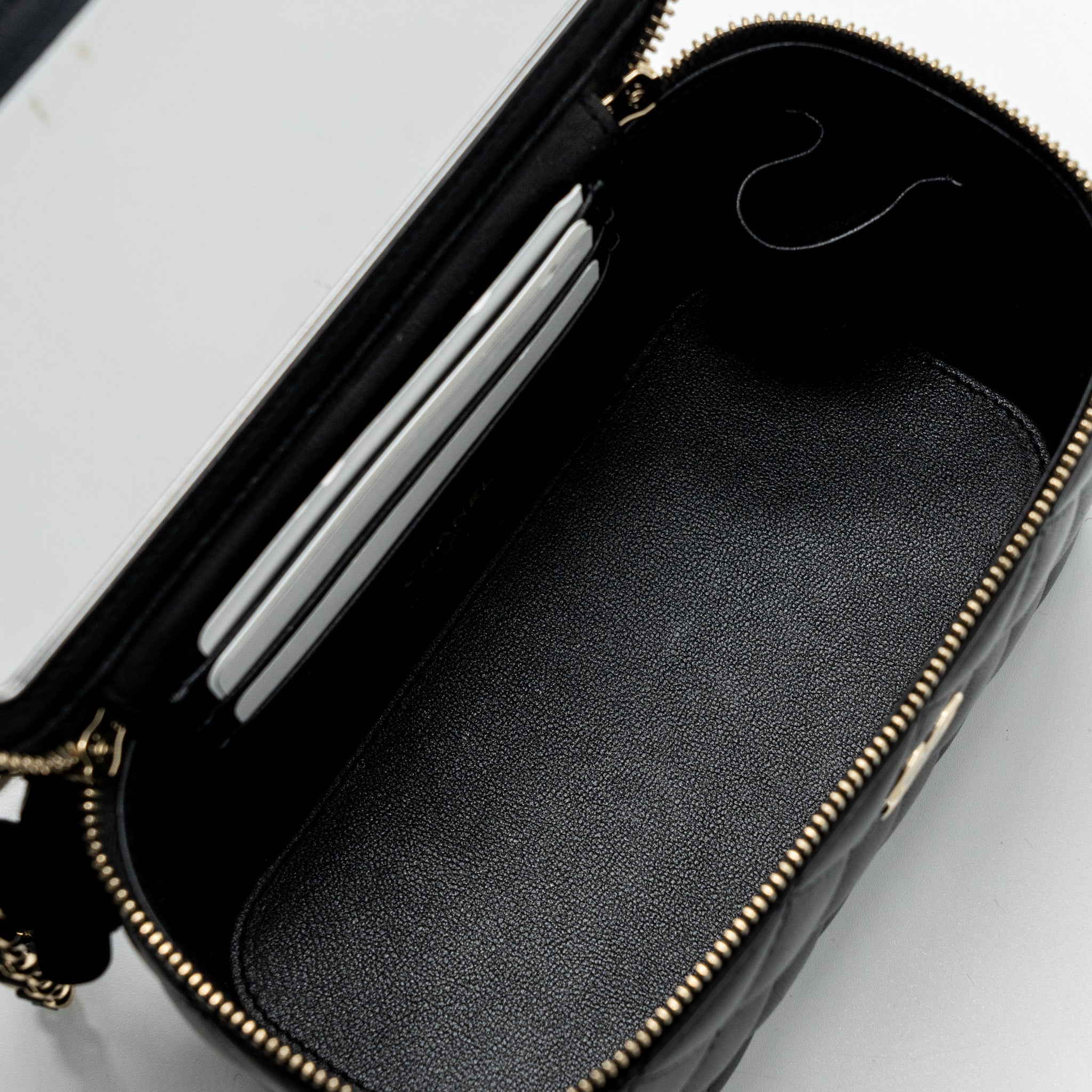 CHANEL TOP HANDLE LONG VANITY WITH CHAIN LAMBSKIN BLACK LGHW (MICROCHIP)