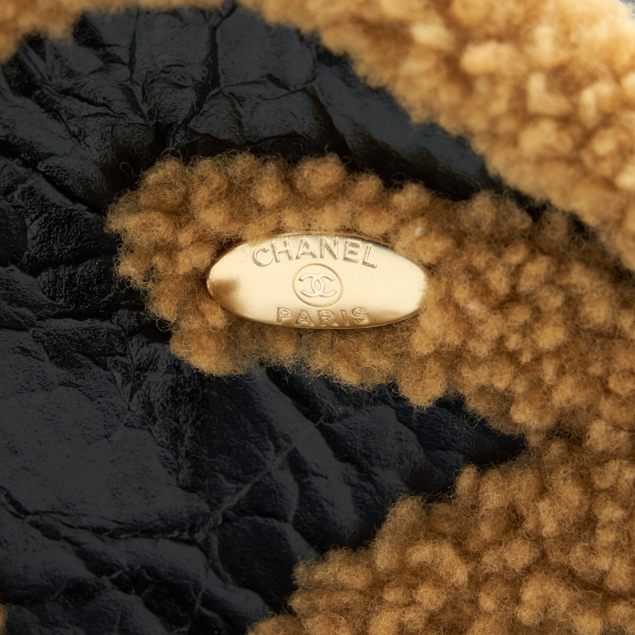 CHANEL CC MANIA WAIST BAG SHEARLING AND SHINY CRUMPLED SHEEPSKIN SMALL