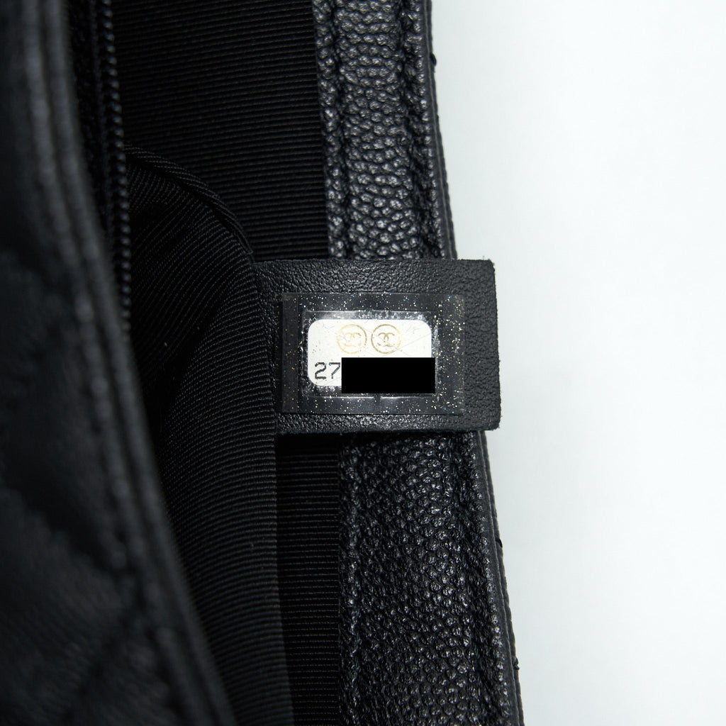 CHANEL FLAP CHAIN BAG BLACK LGHW
