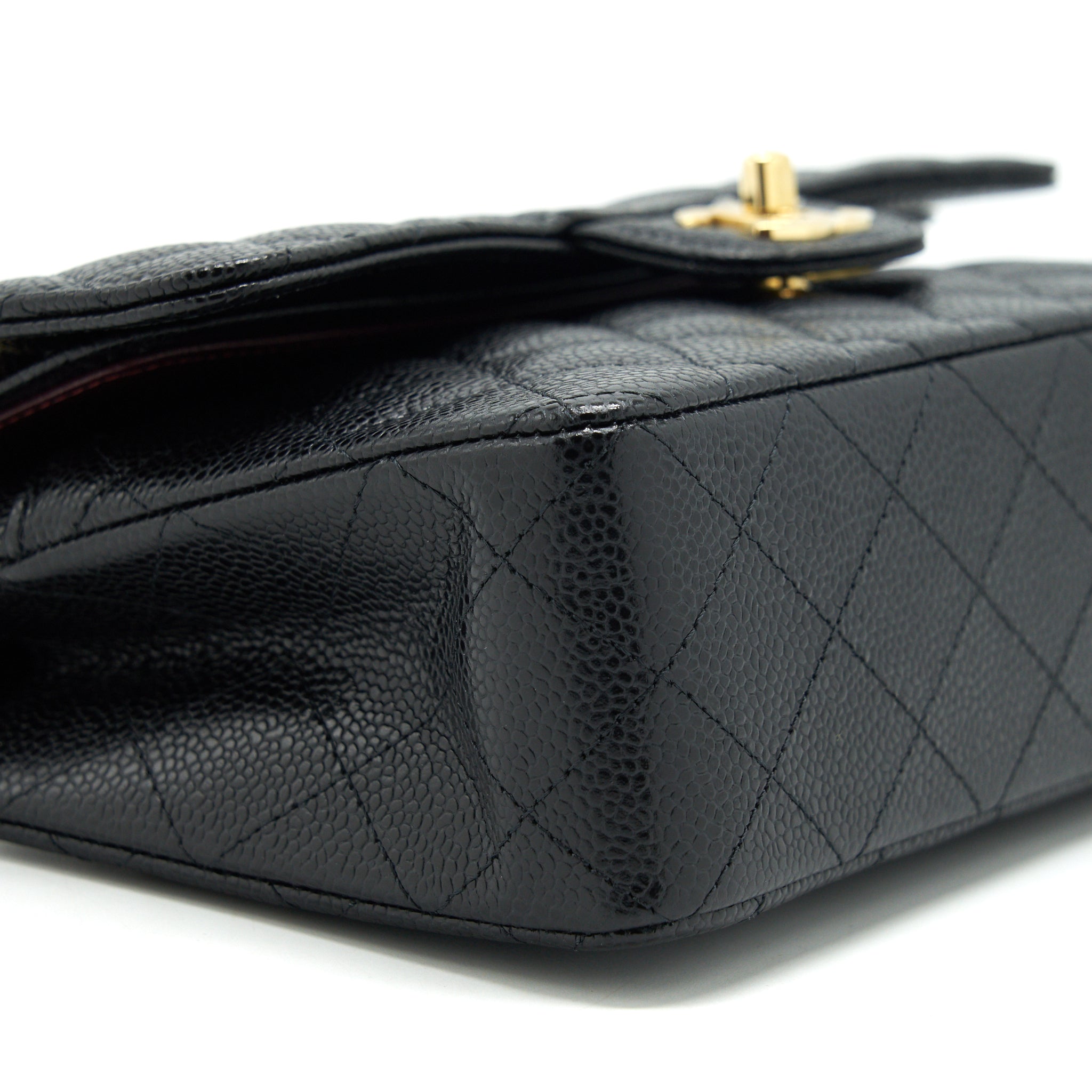 CHANEL 22C CAVIAR SMALL CLASSIC DOUBLE FLAP BAG BLACK GHW
