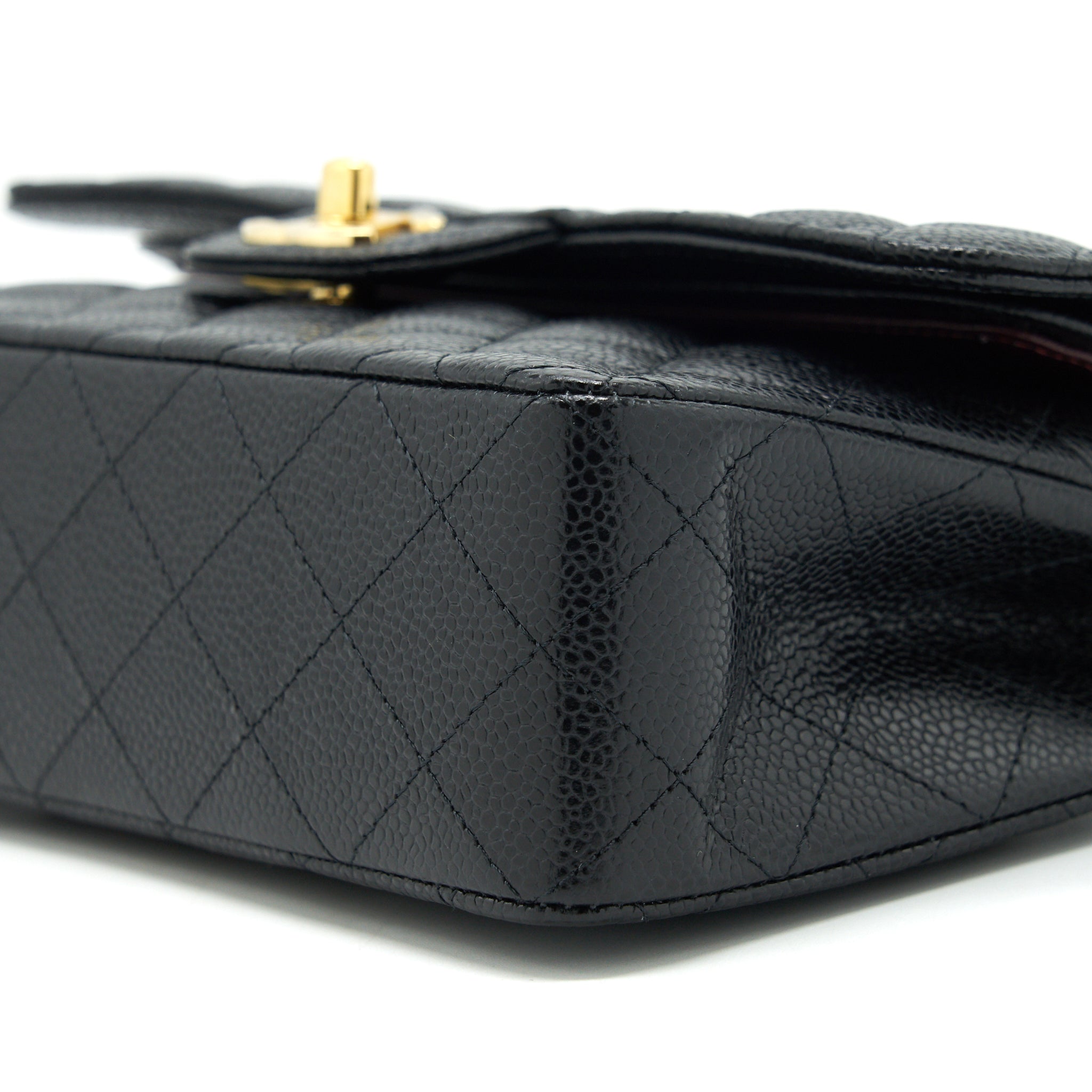 CHANEL 22C CAVIAR SMALL CLASSIC DOUBLE FLAP BAG BLACK GHW