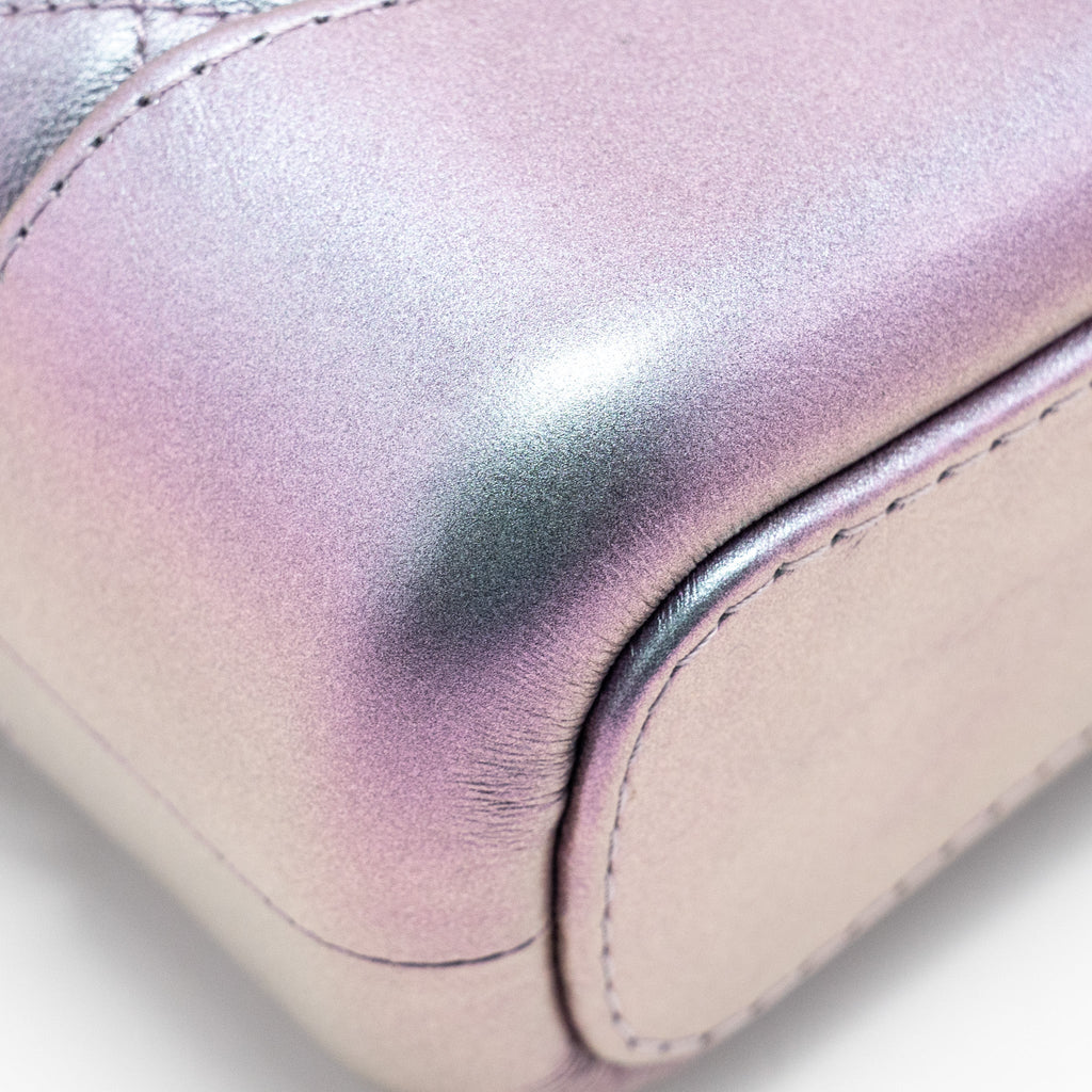 CHANEL SMALL GABRIELLE HOBO BAG CALFSKIN / LAMBSKIN IRIDESCENT LIGHT PURPLE MULTICOLOUR HARDWARE