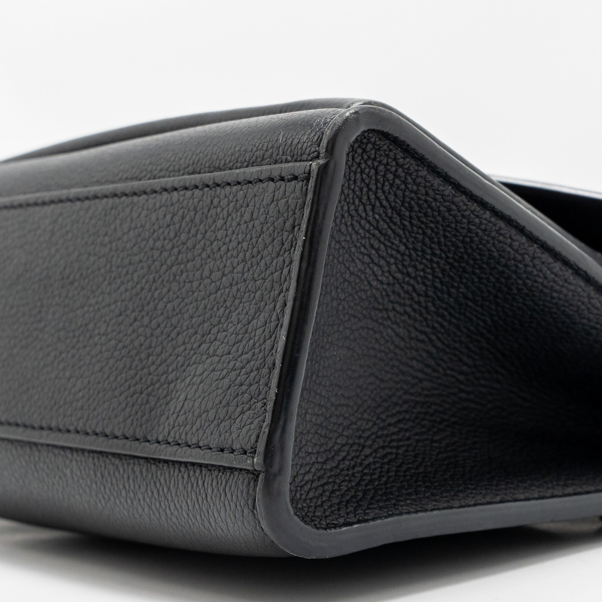 LOUIS VUITTON MY LOCK ME BAG CALFSKIN BLACK SHW
