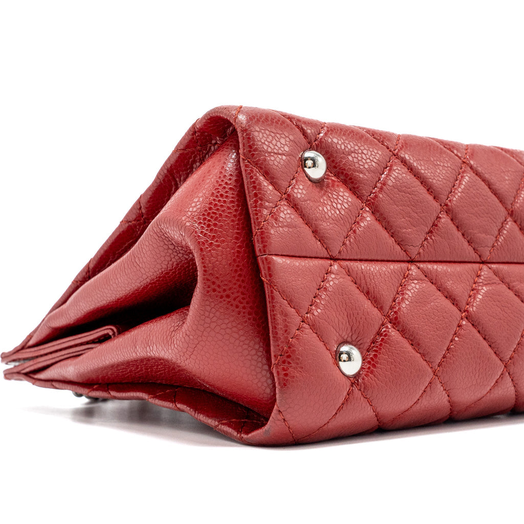 CHANEL CHAIN SHOPPING TOTE BAG CAVIAR RED SHW