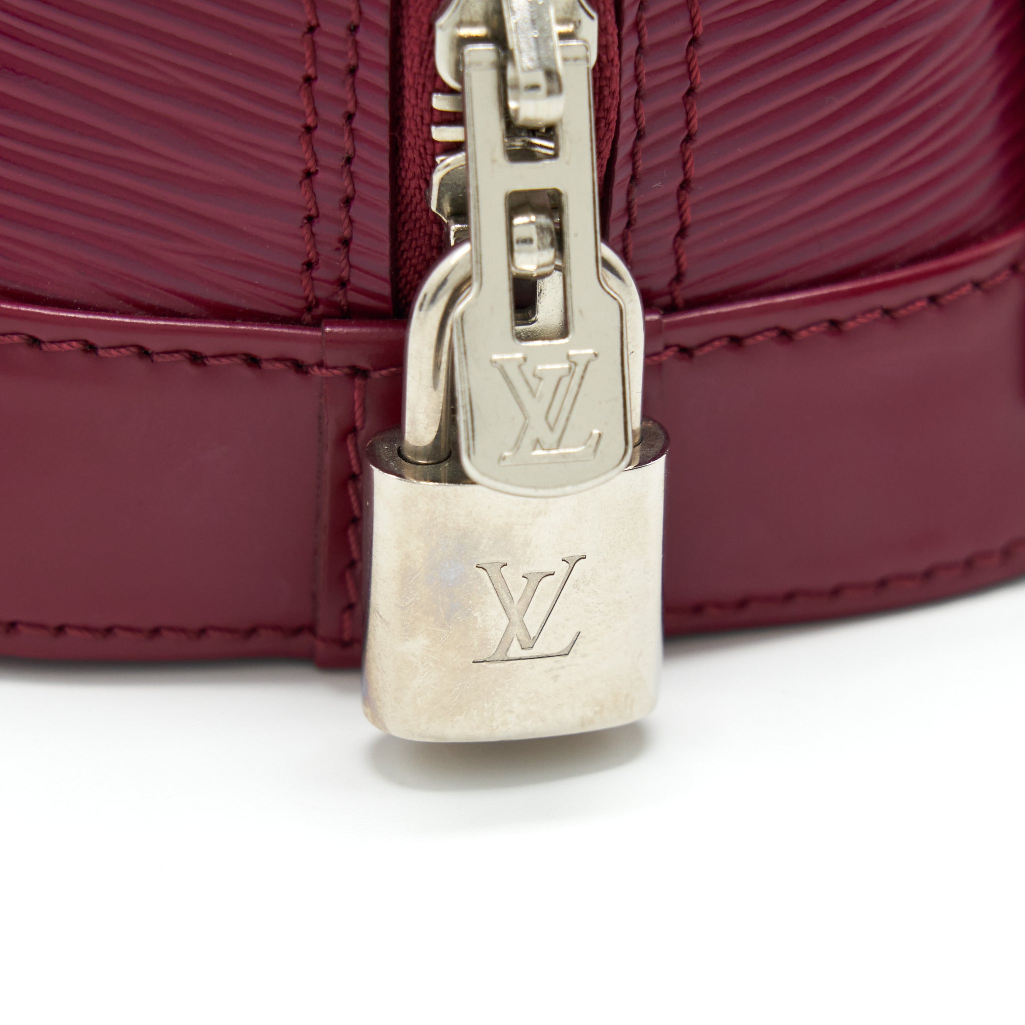 LOUIS VUITTON ALMA BB EPI DARK RED SHW