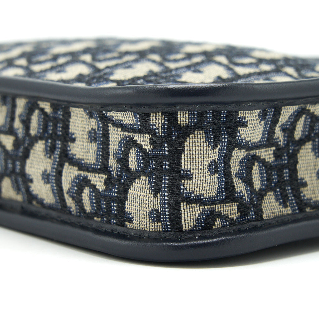 DIOR OBLIQUE DIORQUAKE CLUTCH WITH EXTRA WOVEN LOGO BAG STRAP