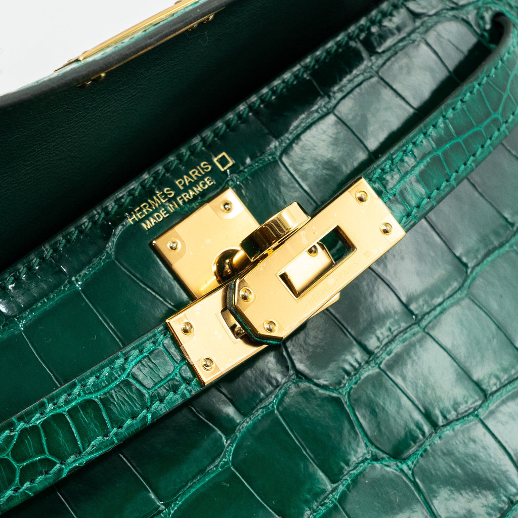 HERMES MINI KELLY II ALLIGATOR MISSISSIPPIENSIS LISSE 6Q VERT EMERAUDE GHW