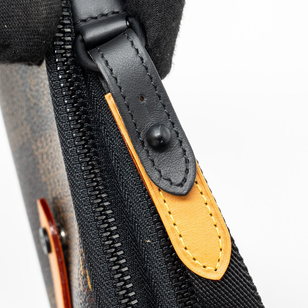 LOUIS VUITTON NIGO DOUBLE PHONE POUCH LIMITED EDITION BLACK HARDWARE