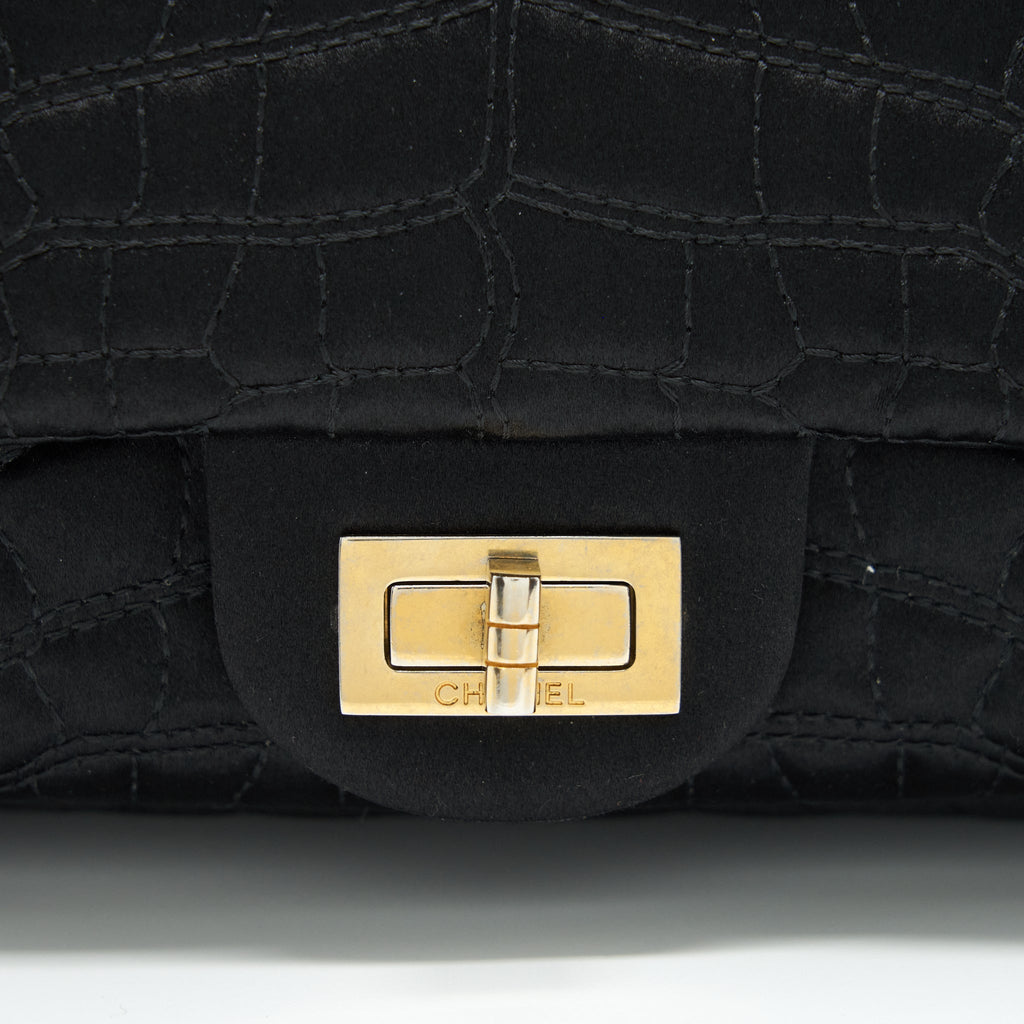 CHANEL 2.55 REISSUE FLAP BAG SATIN BLACK GHW