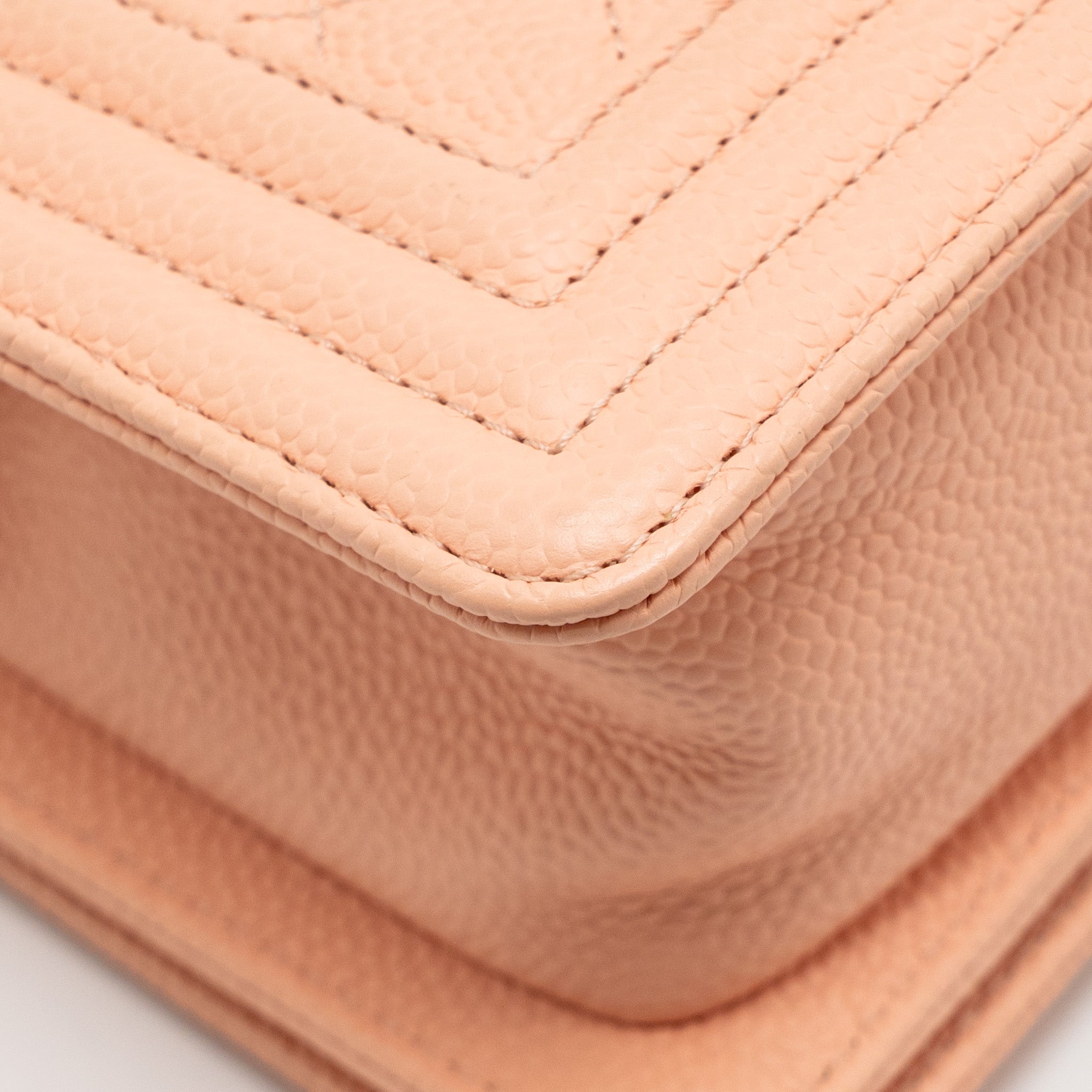 CHANEL SMALL BOY BAG CAVIAR LIGHT PINK LGHW