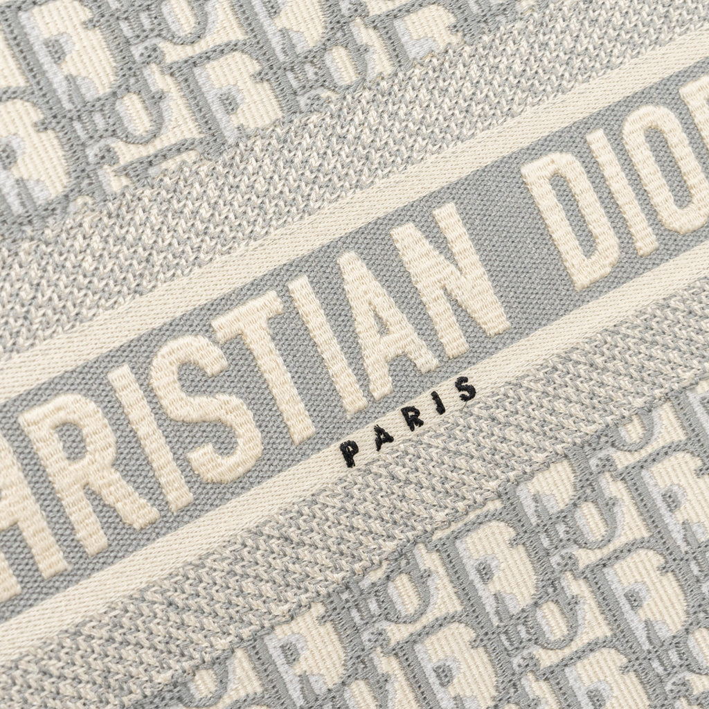 DIOR LARGE BOOK TOTE DIOR OBLIQUE EMBROIDERY ECRU/GREY