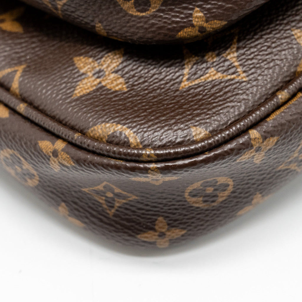 LOUIS VUITTON MULTI POCHETTE ACCESSORIES MONOGRAM CANVAS KHAKI GHW