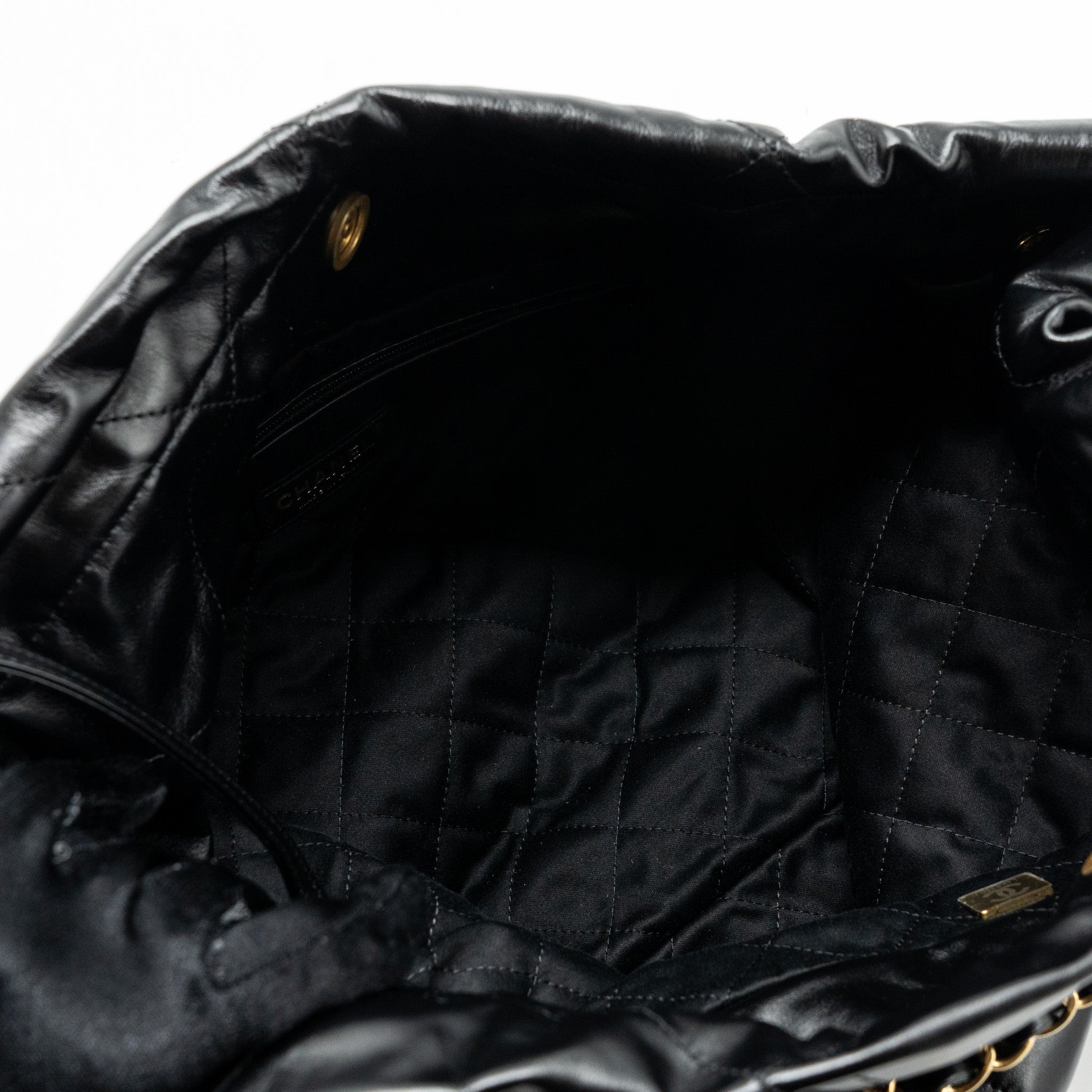 CHANEL MEDIUM 22 BAG SHINY CALFSKIN BLACK GHW (MICROCHIP)