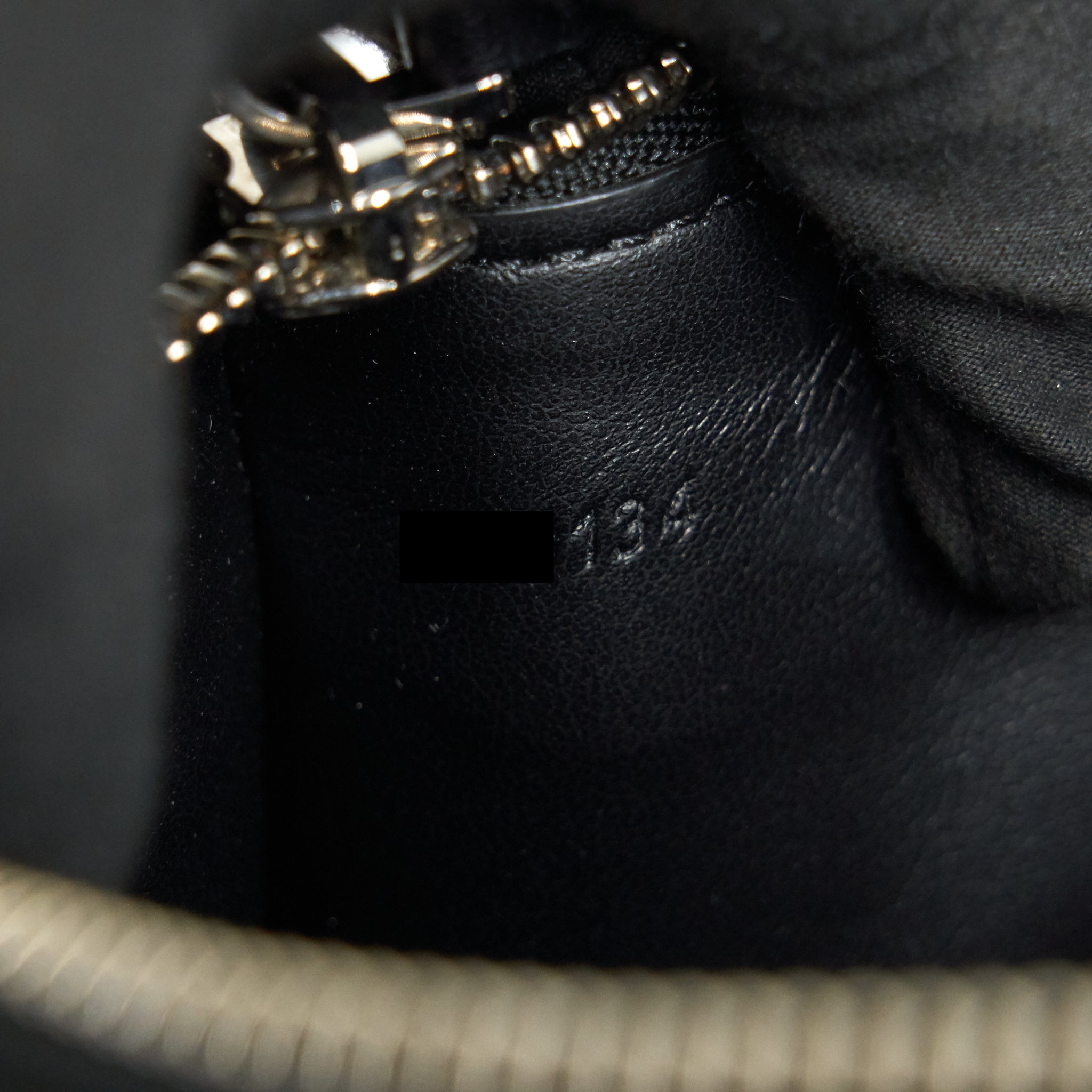 GIVENCHY ZIPPED CLUTCH 30CM