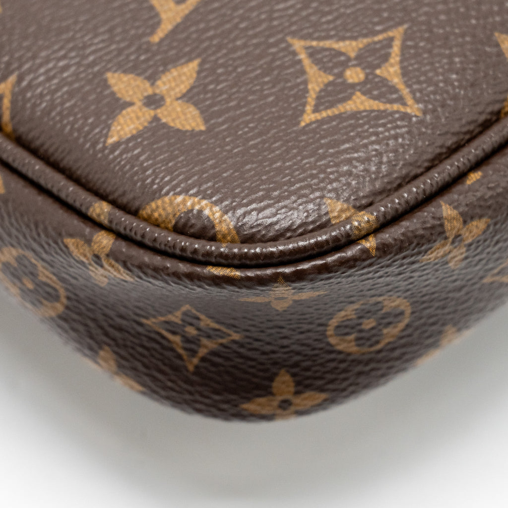 LOUIS VUITTON MULTI POCHETTE ACCESSORIES MONOGRAM CANVAS KHAKI GHW