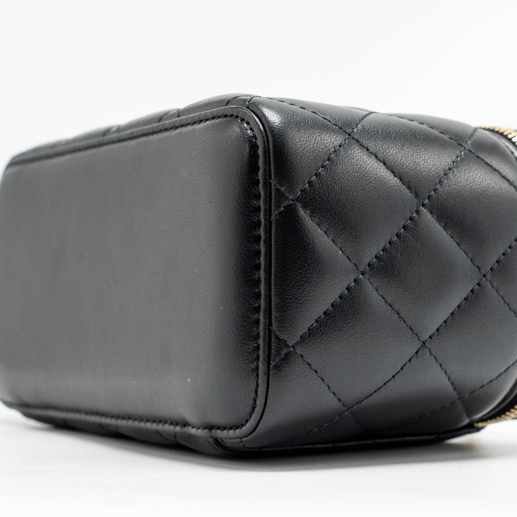 CHANEL LONG VANITY CASE WITH CHAIN LAMBSKIN BLACK LGHW