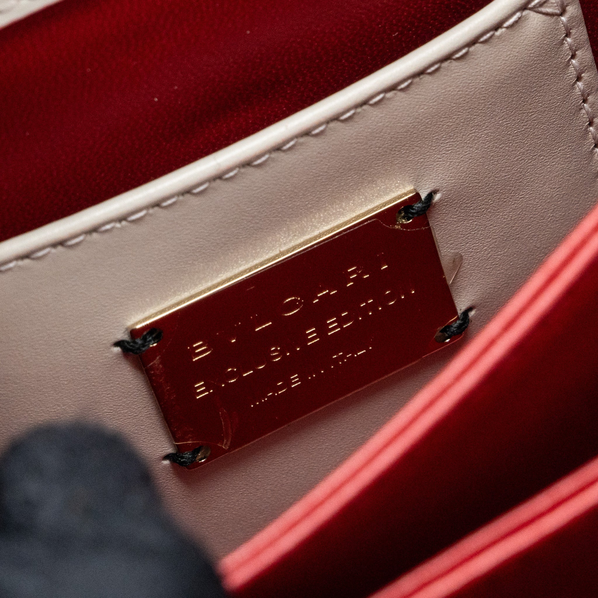BVLGARI TOP HANDLE SERPENTI BAG CALFSKIN WHITE / RED LGHW