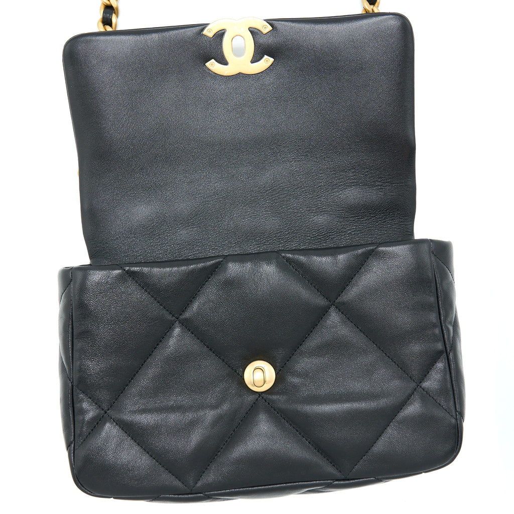 CHANEL SMALL 19 BAG LAMBSKIN BLACK MULTICOLOUR HARDWARE (MICROCHIP)