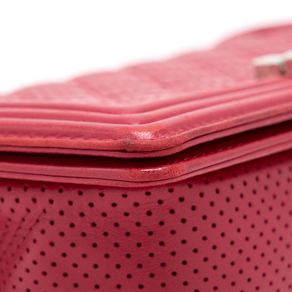 CHANEL MEDIUM BOY BAG LAMBSKIN RED SHW