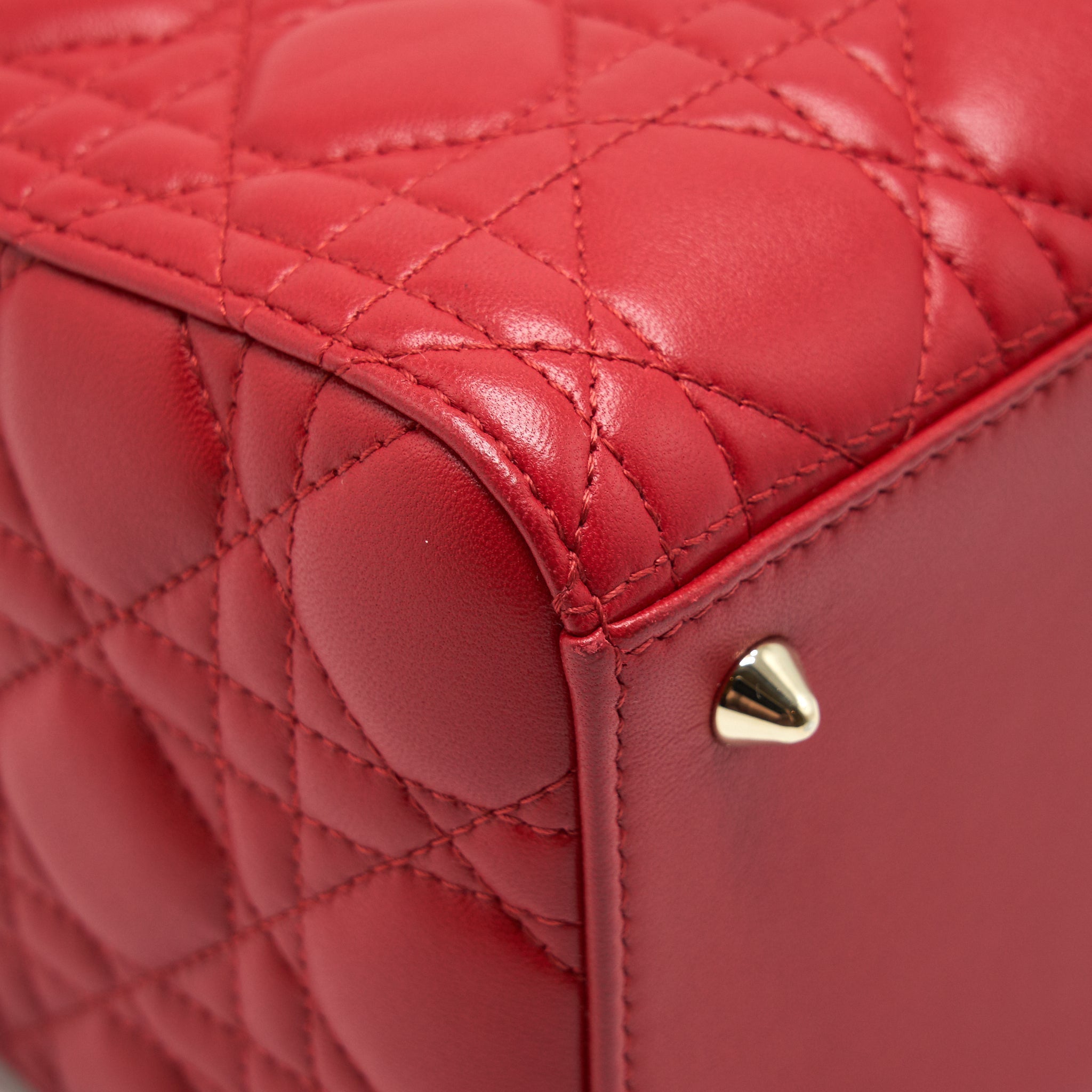 DIOR MEDIUM LADY DIOR LAMBSKIN RED GHW