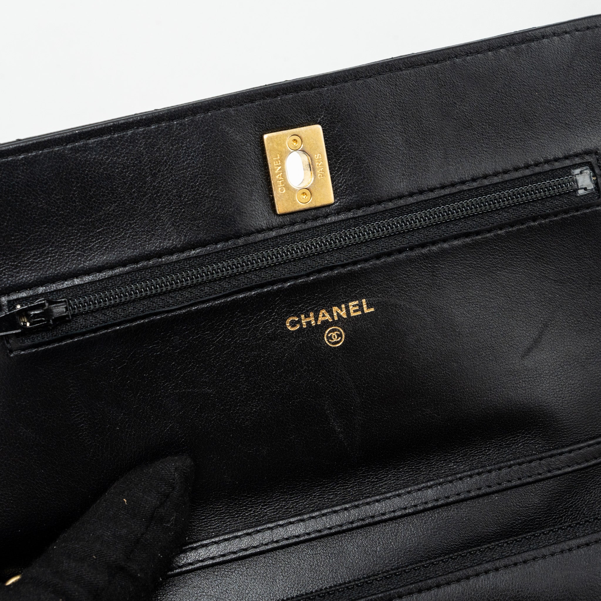 CHANEL PEARL CRUSH WALLET ON CHAIN LAMBSKIN BLACK GHW(MICROCHIP)