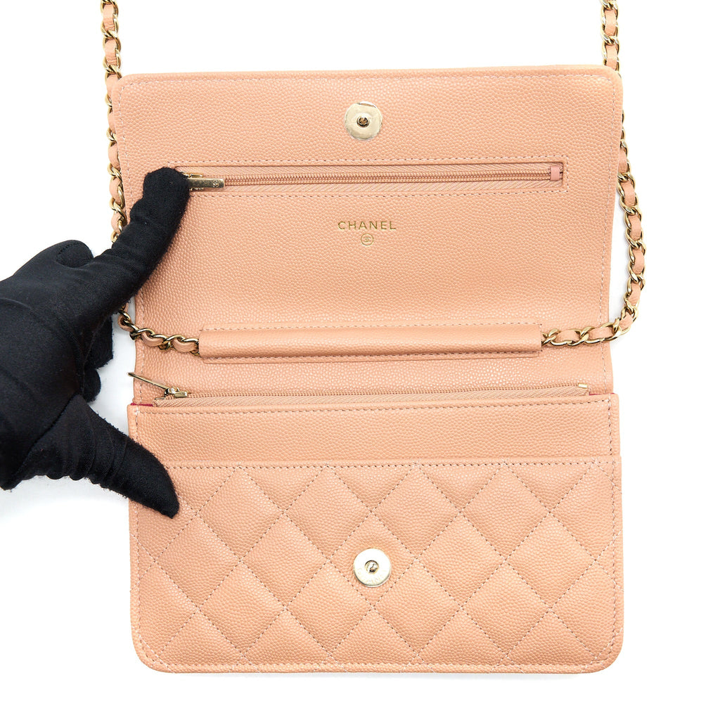 CHANEL GIANT CC LOGO WALLET ON CHAIN CAVIAR DARK PINK LGHW (MICROCHIP)