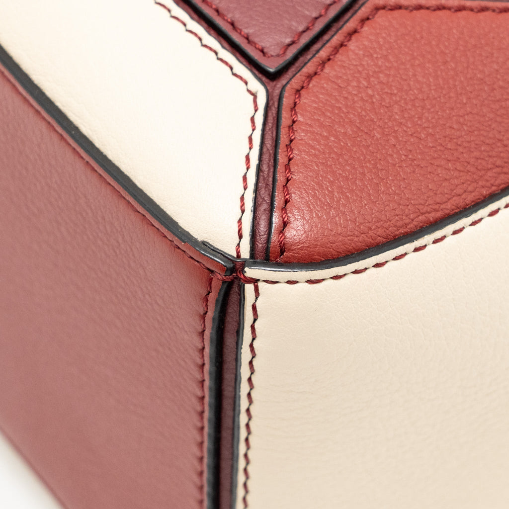LOEWE SMALL PUZZLE BAG GRAINED CALFSKIN BURGUNDY / MULTICOLOUR SHW